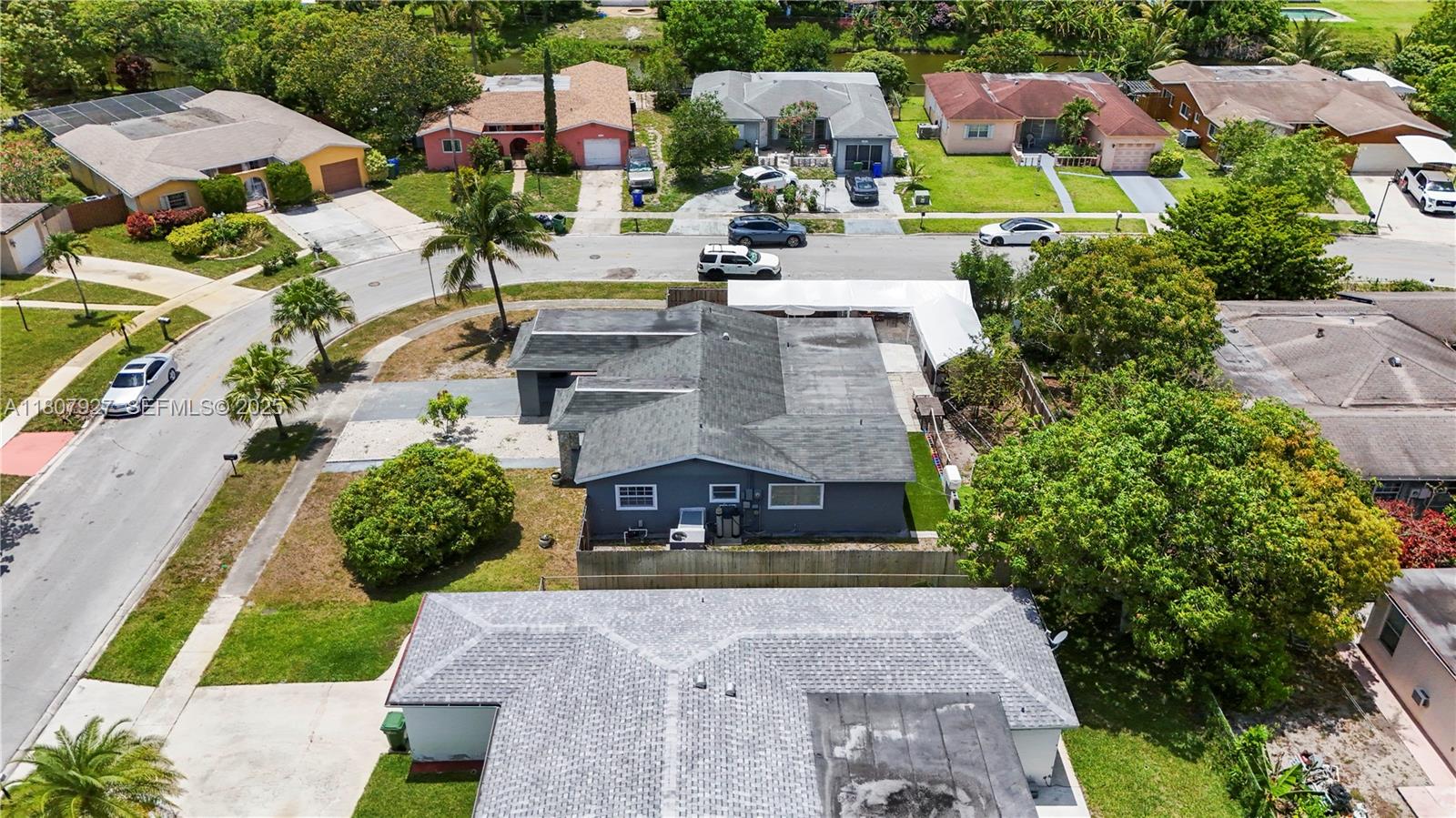 5390 SW 10th Court