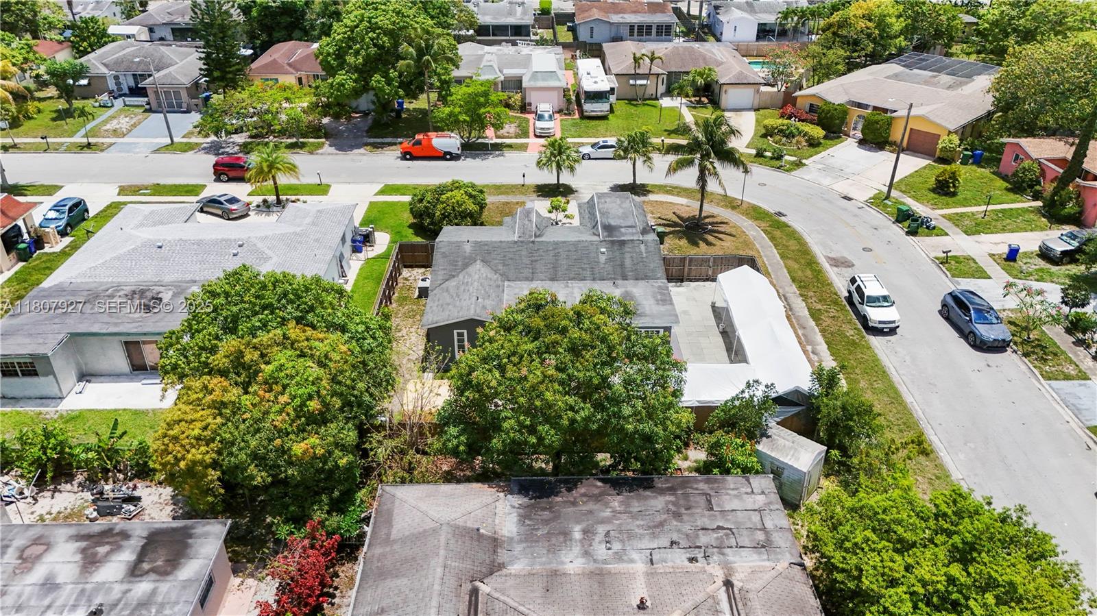 5390 SW 10th Court