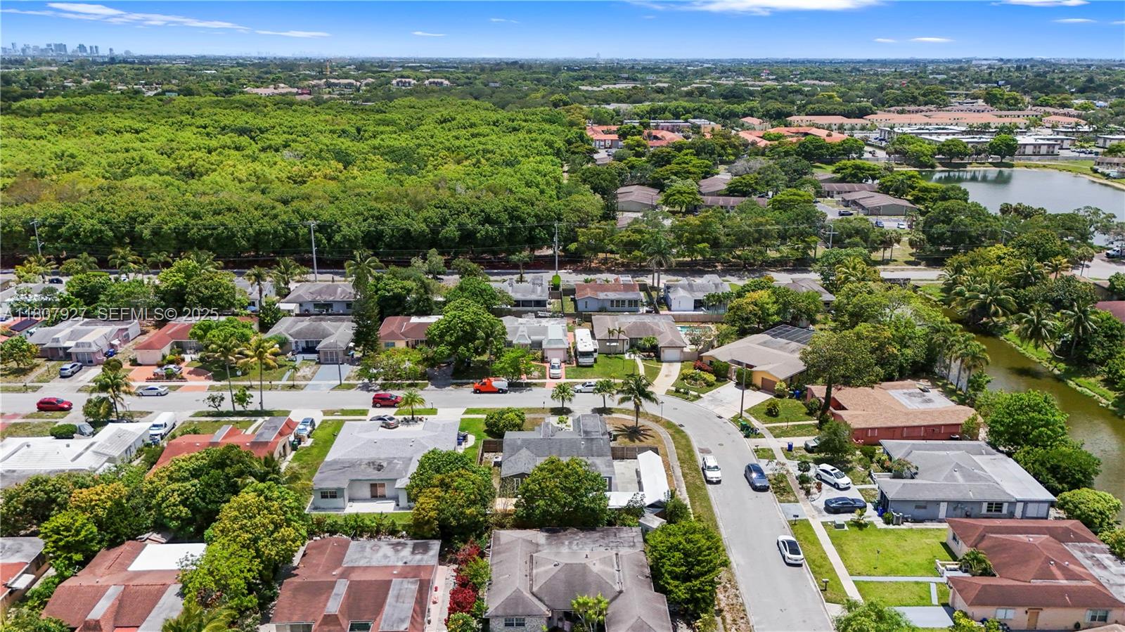 5390 SW 10th Court