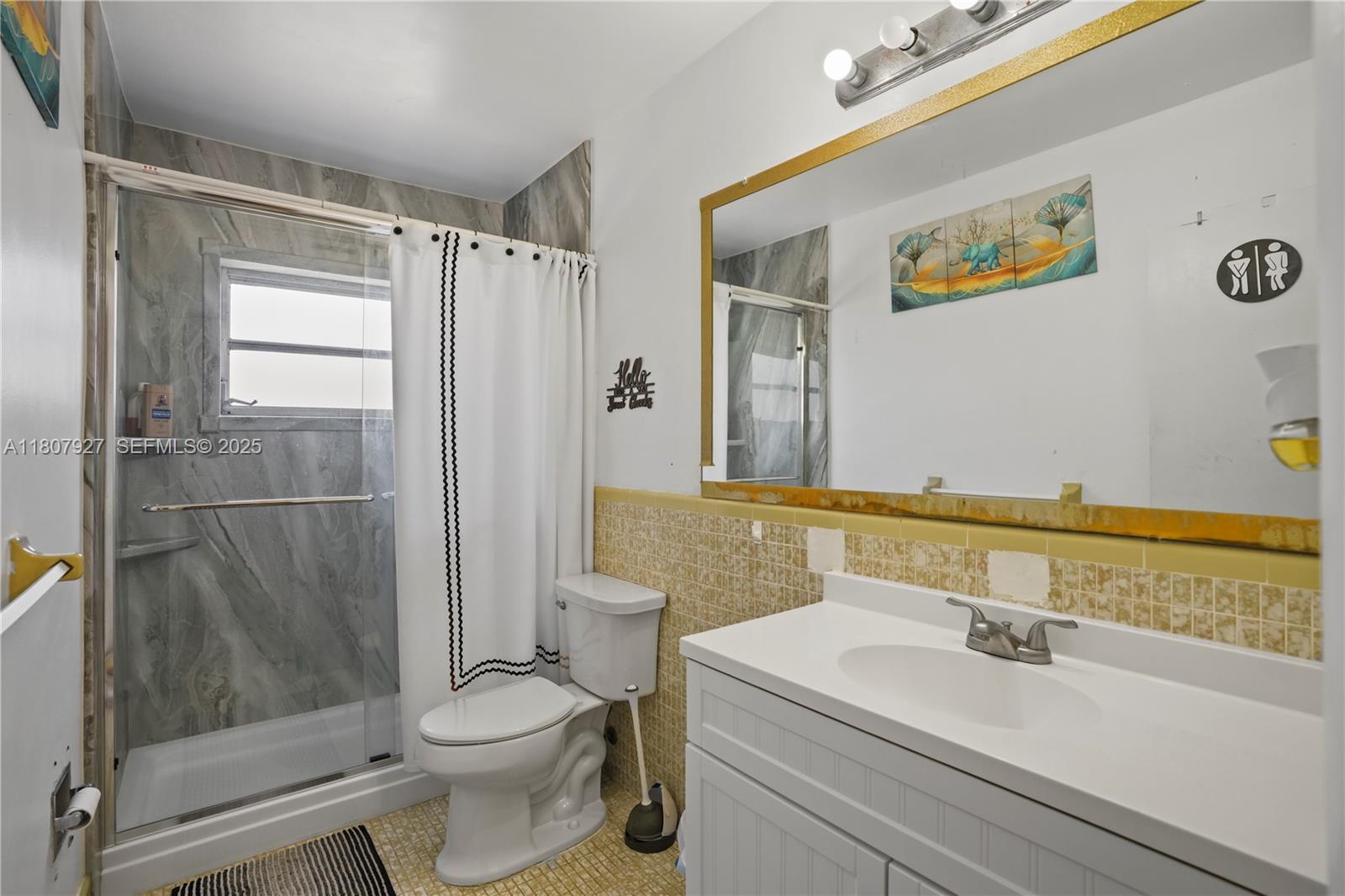 5390 SW 10th Court