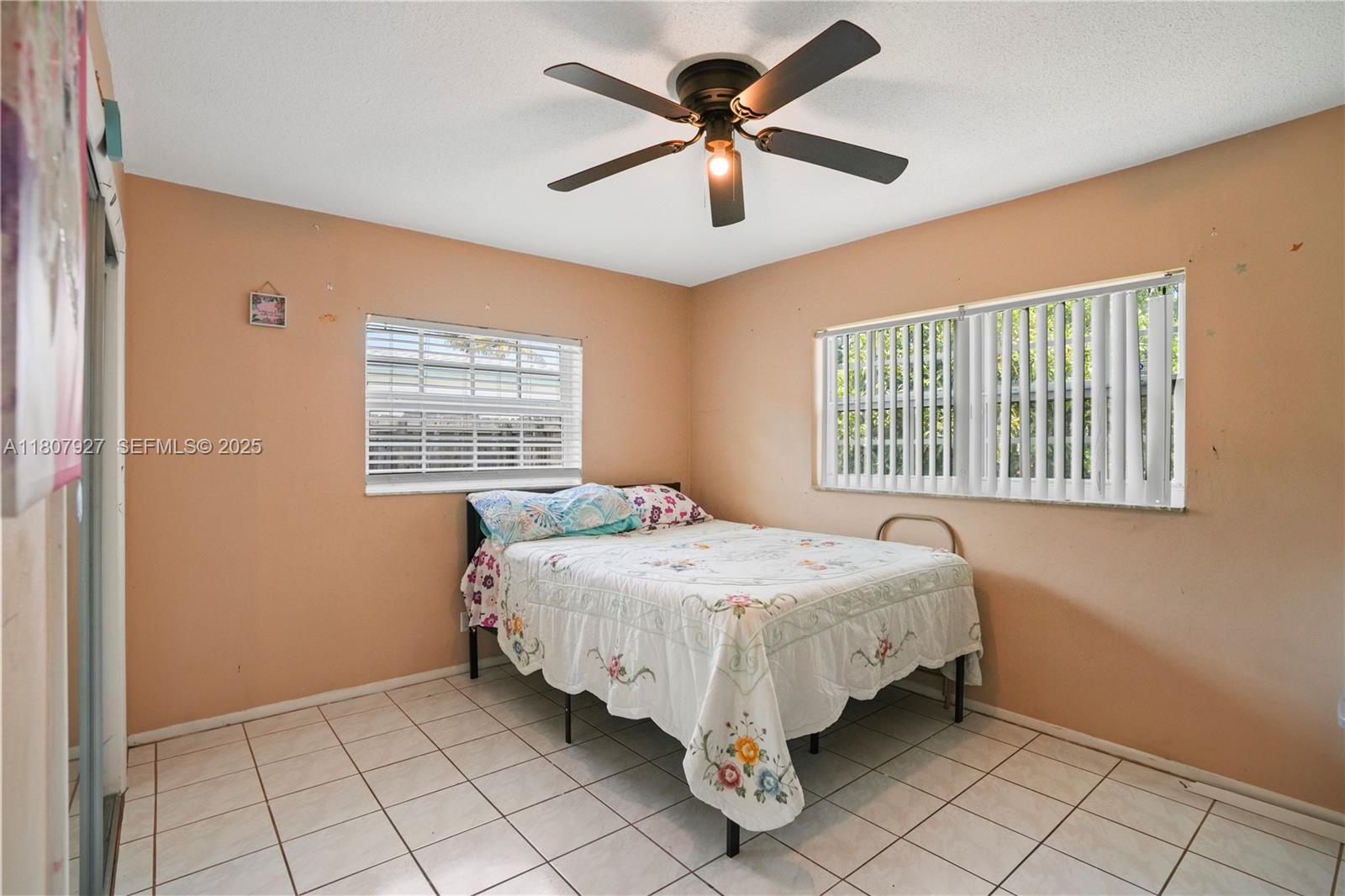 5390 SW 10th Court