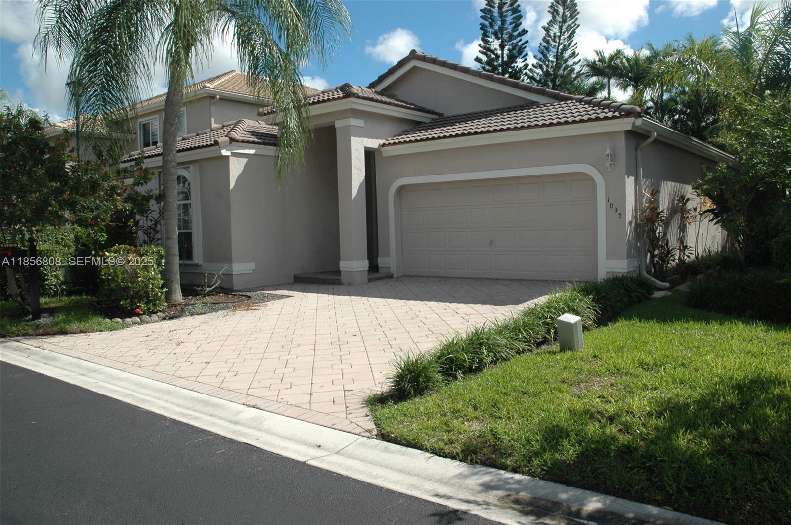 1095 NW 117th Avenue