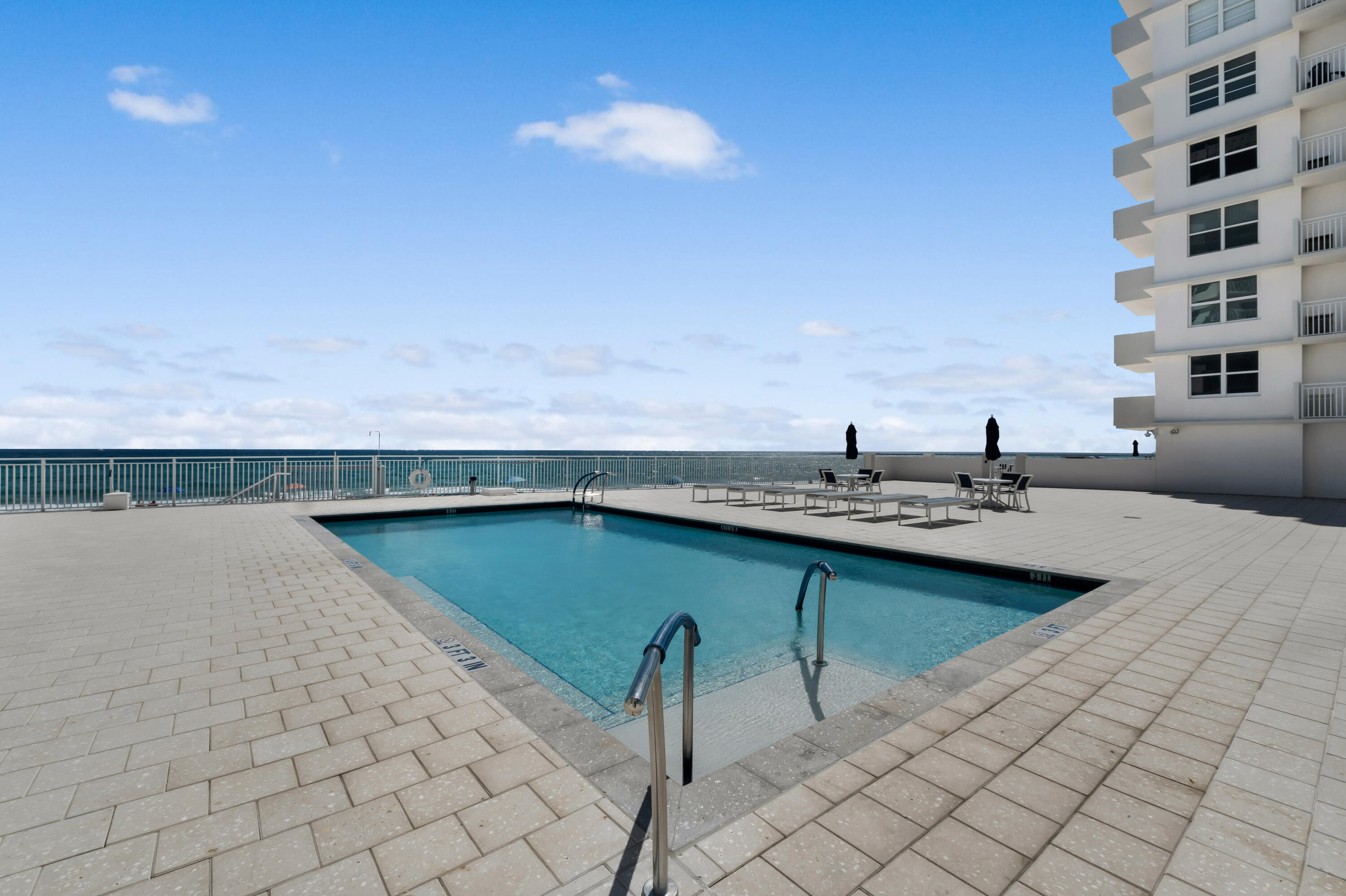 4511 S Ocean Boulevard 205
