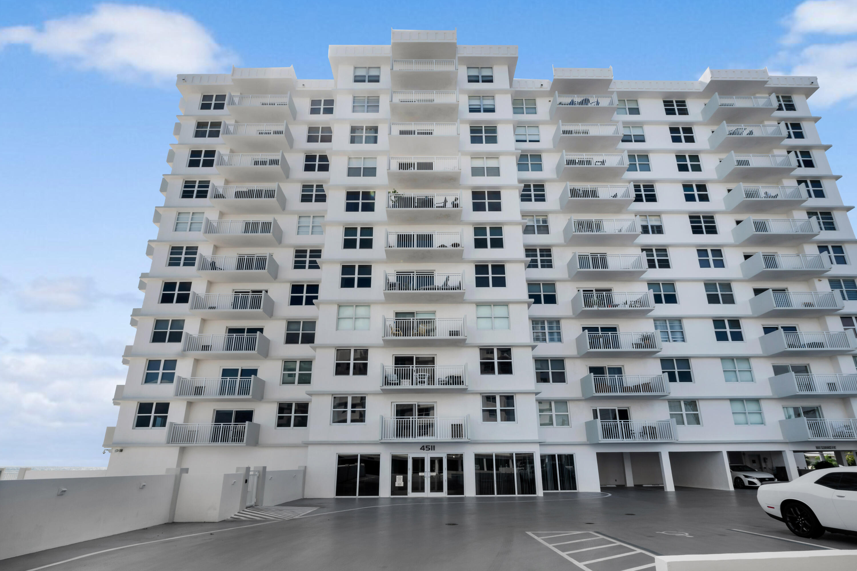 4511 S Ocean Boulevard 205