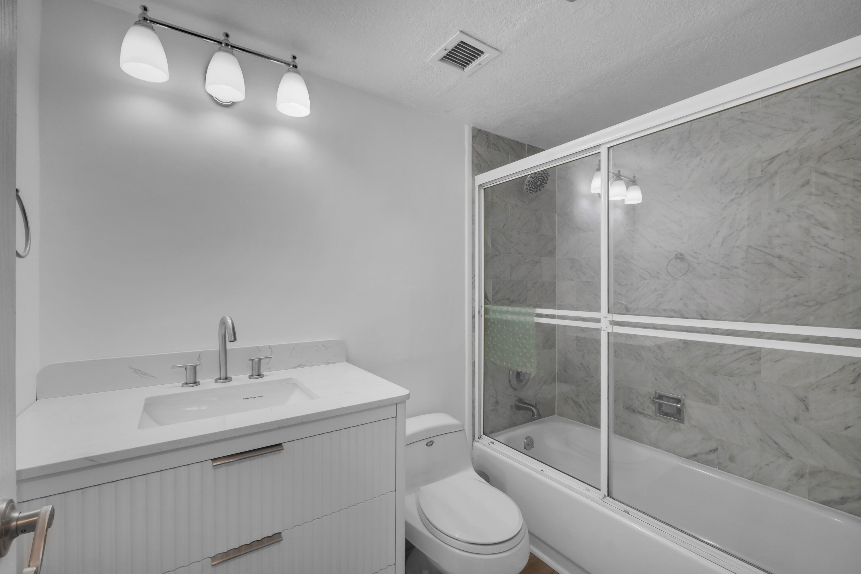 4511 S Ocean Boulevard 205