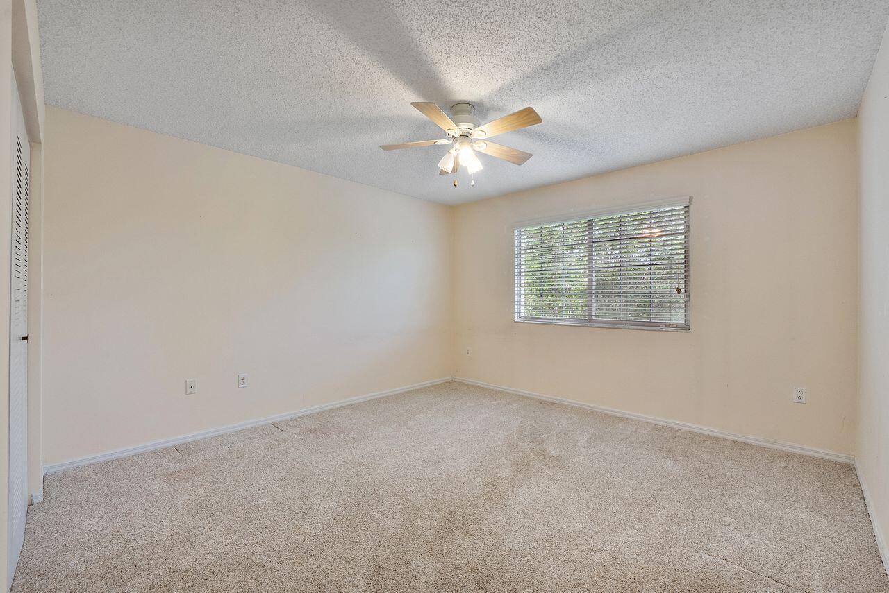 5011 Wiles Road 303