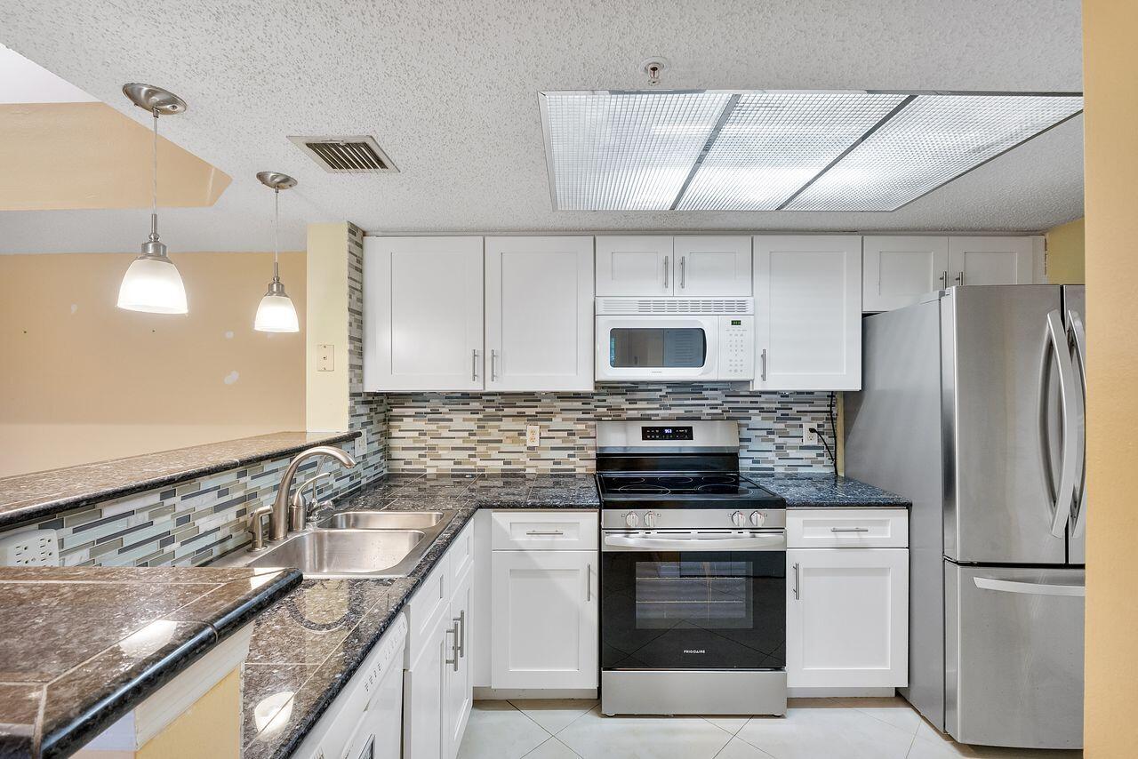 5011 Wiles Road 303