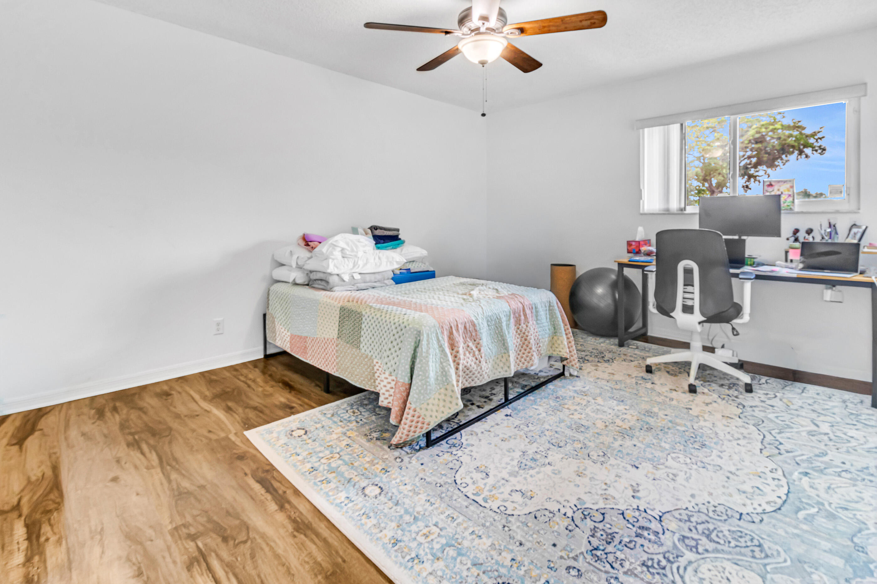 7610 Pinewalk Drive S 128