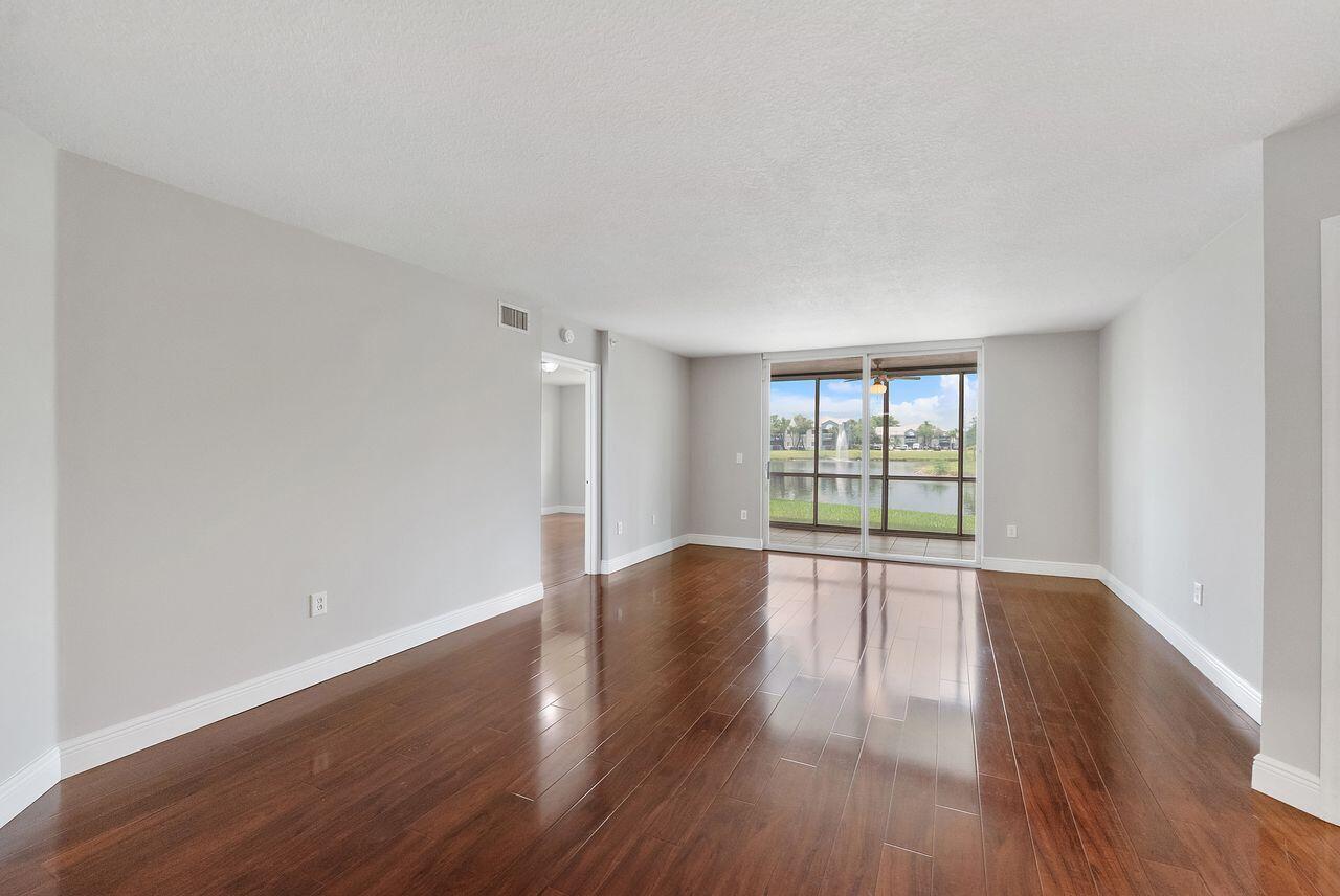 9563 Weldon Circle D107