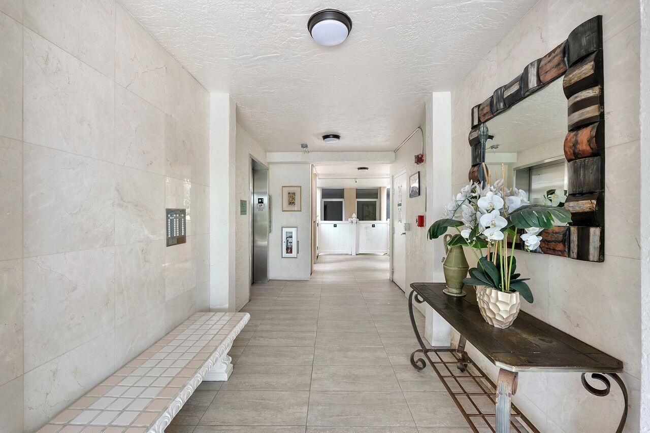 9563 Weldon Circle D107