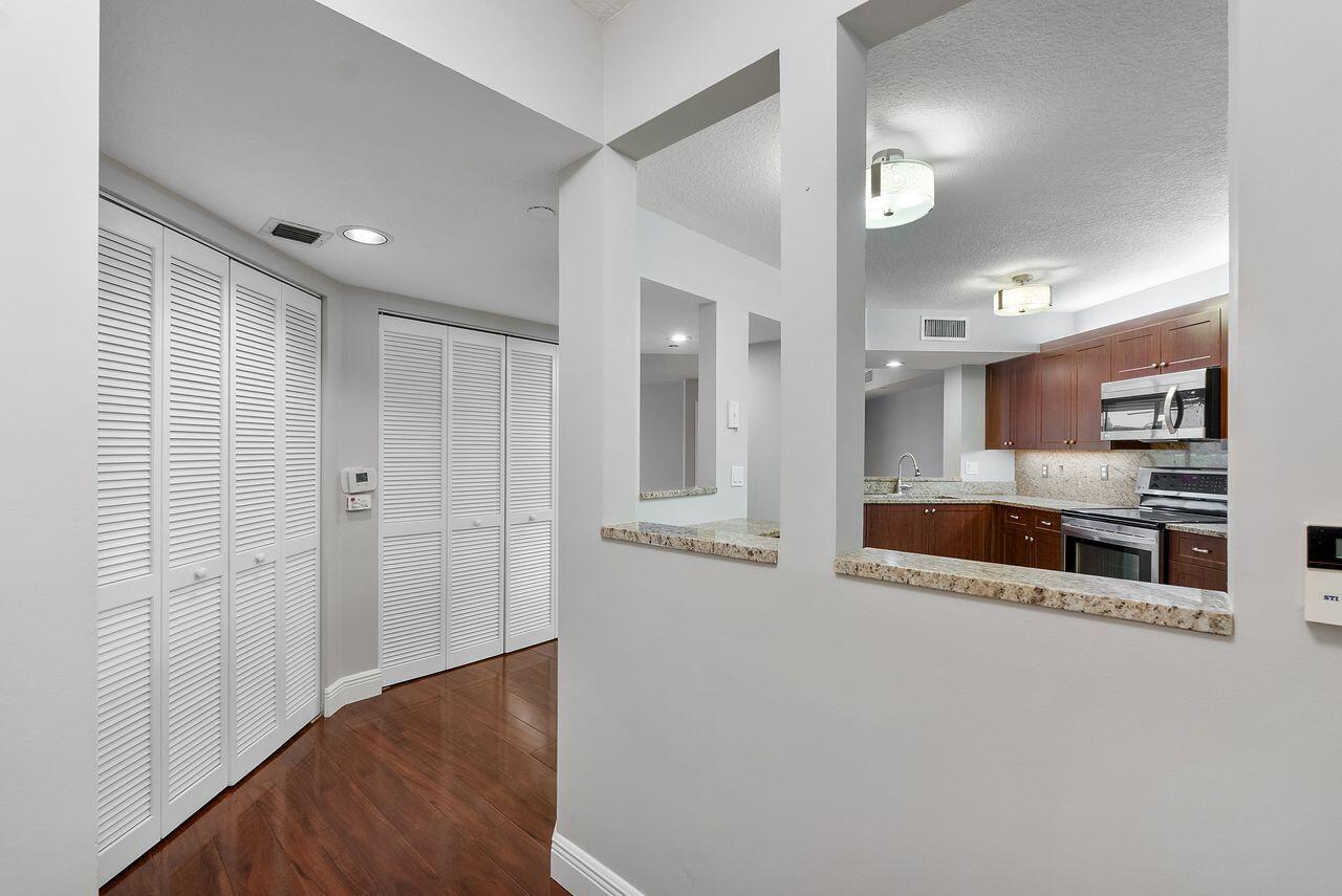 9563 Weldon Circle D107