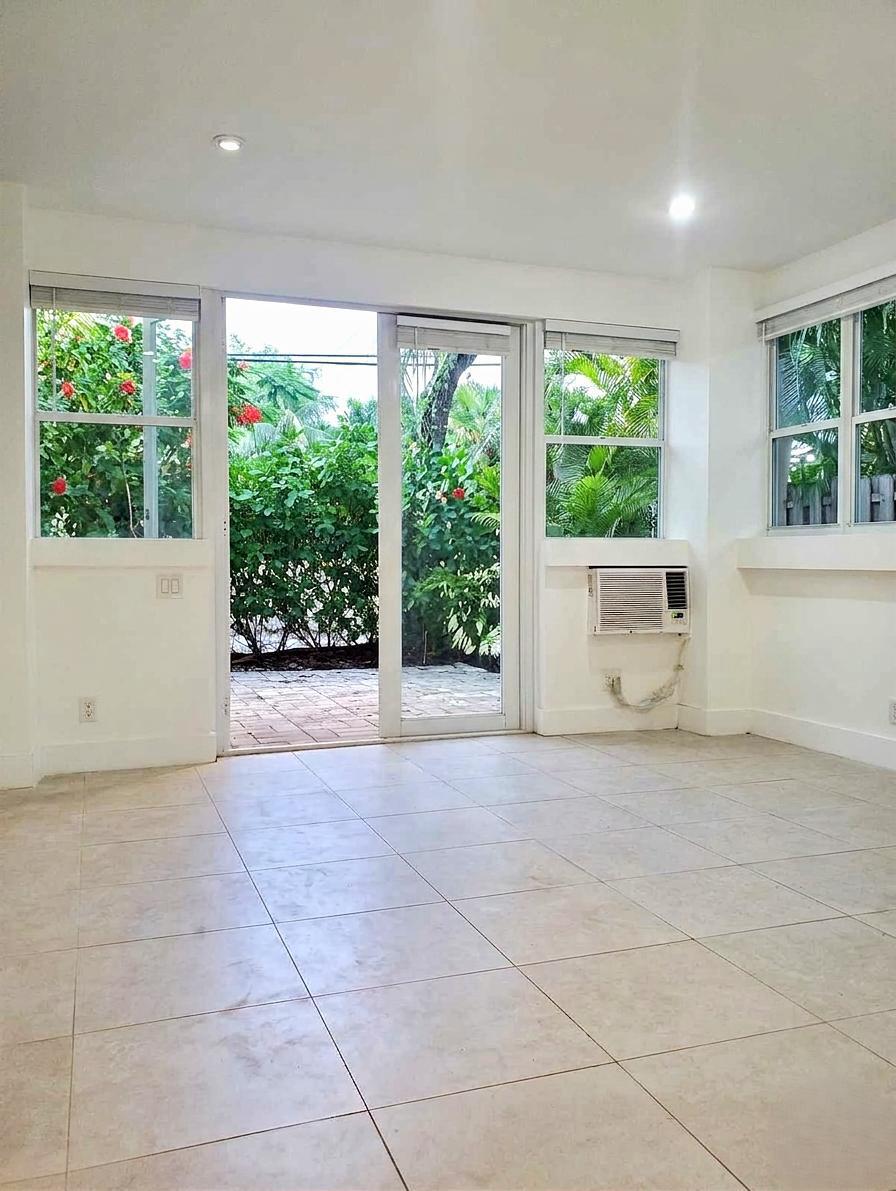 1415 SE 2ND Street 3