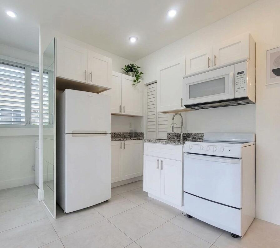 1415 SE 2ND Street 3