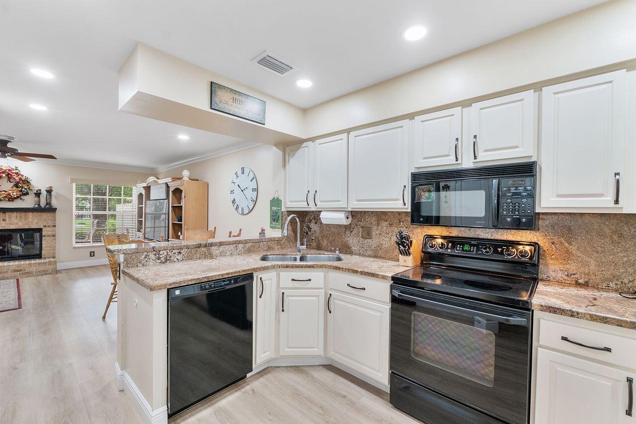 11606 NW 19th Drive
