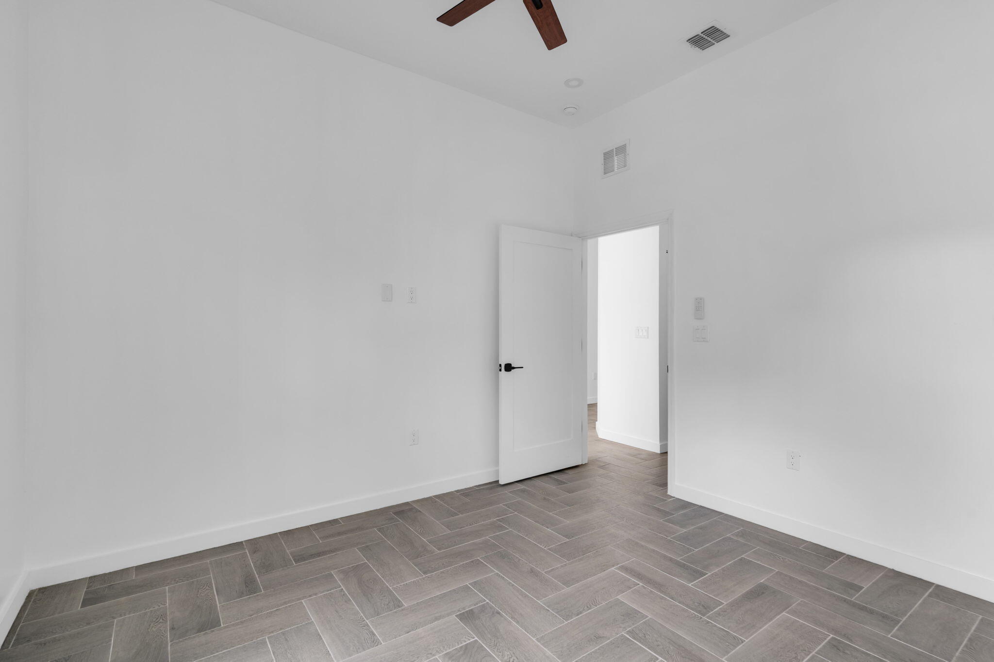 867 NW 27th Terrace