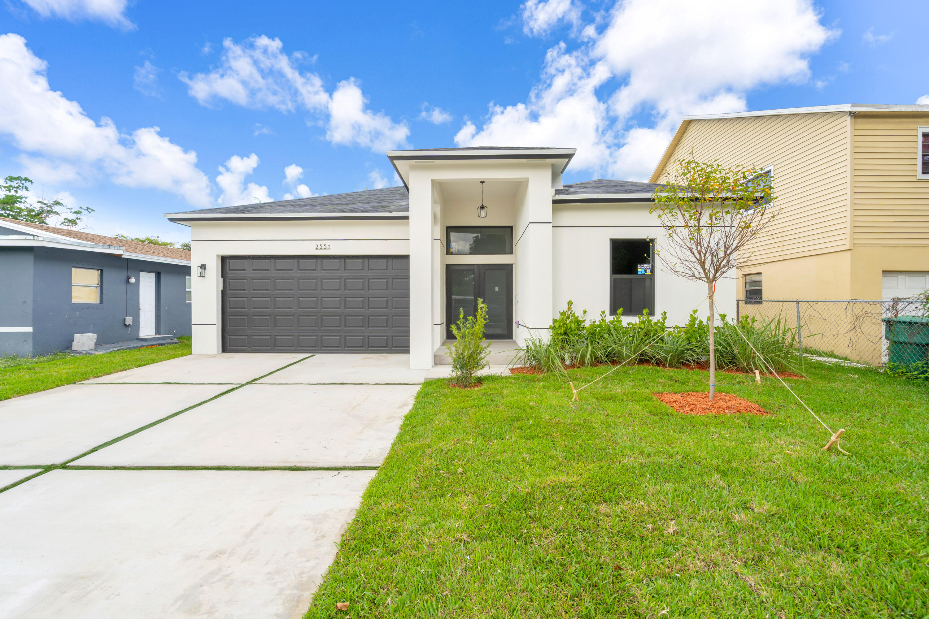 867 NW 27th Terrace