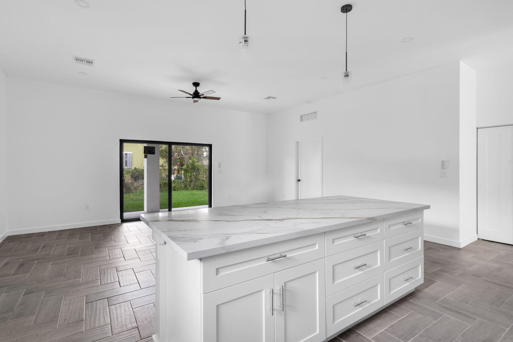 867 NW 27th Terrace
