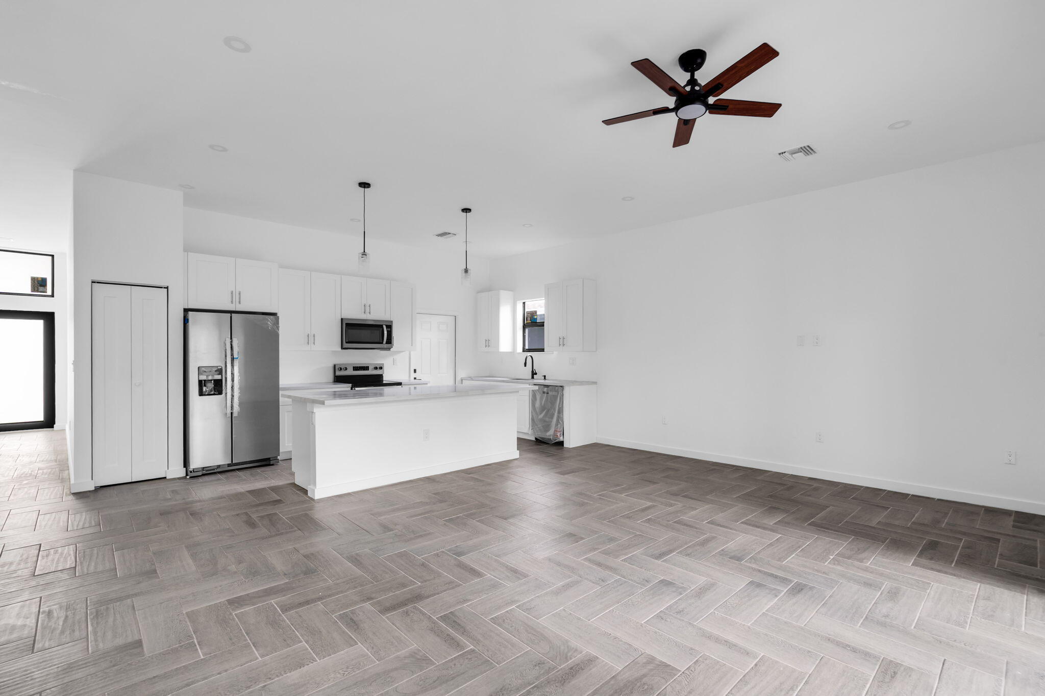 867 NW 27th Terrace