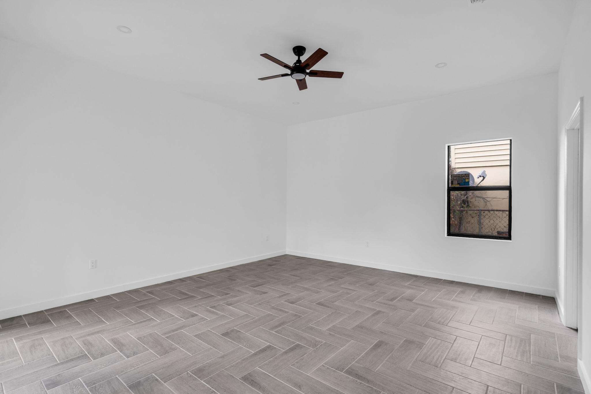 867 NW 27th Terrace