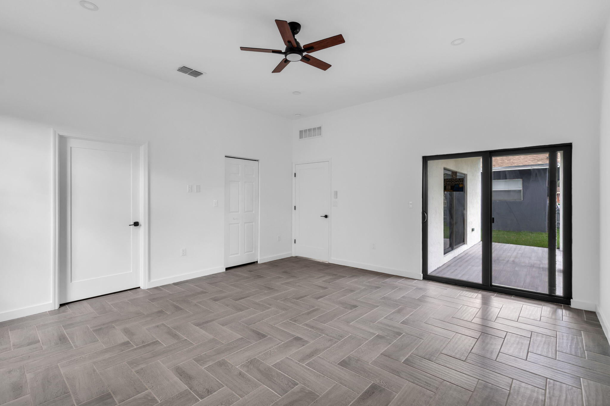 867 NW 27th Terrace