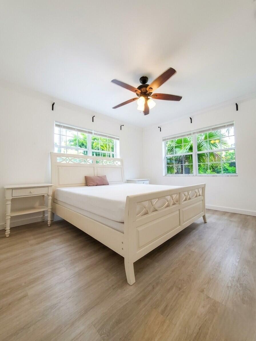 1400 NE 4TH Court 1