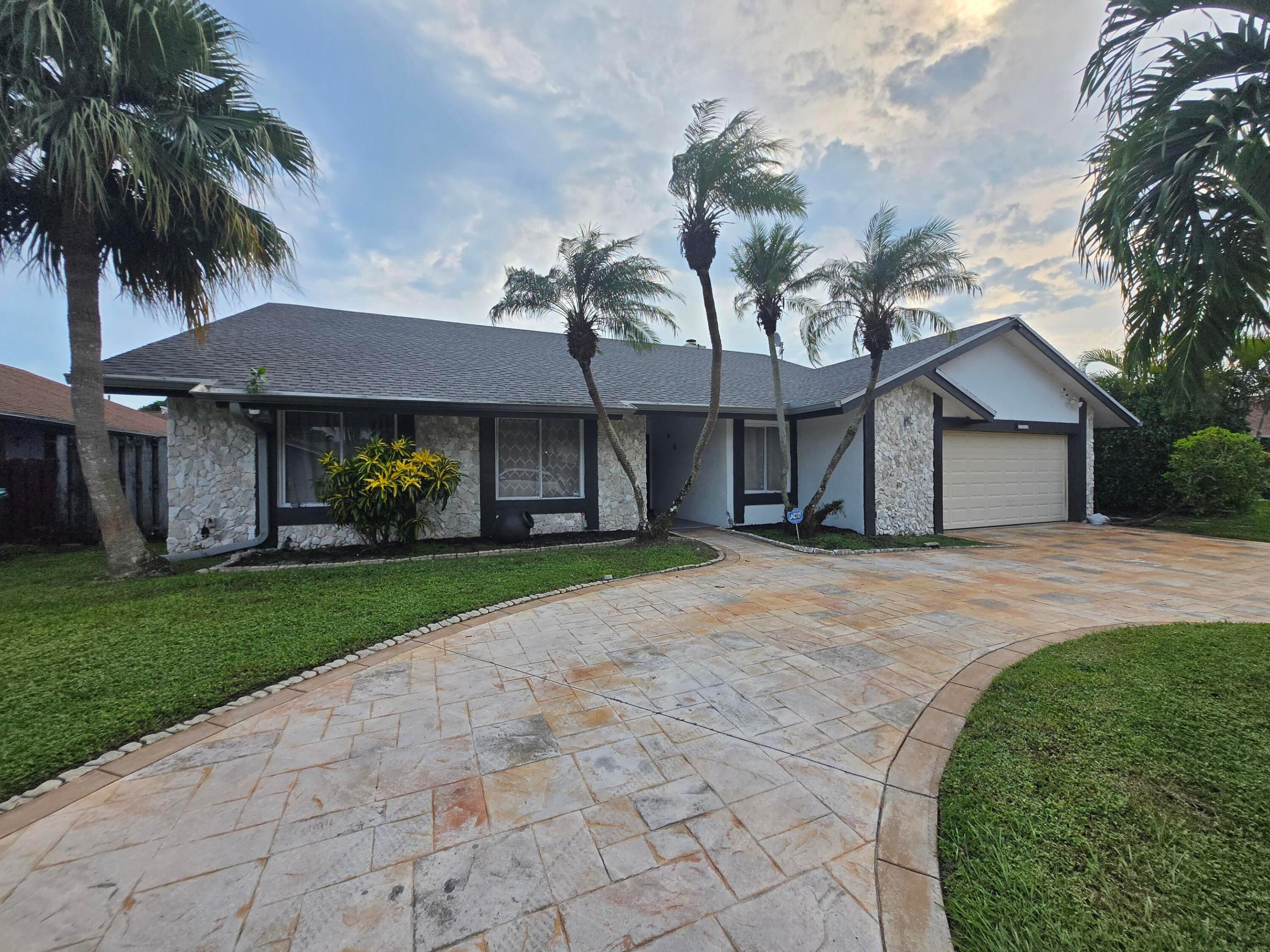 7358 NW 49th Street Lauderhill Fl Us 33319 B26086229