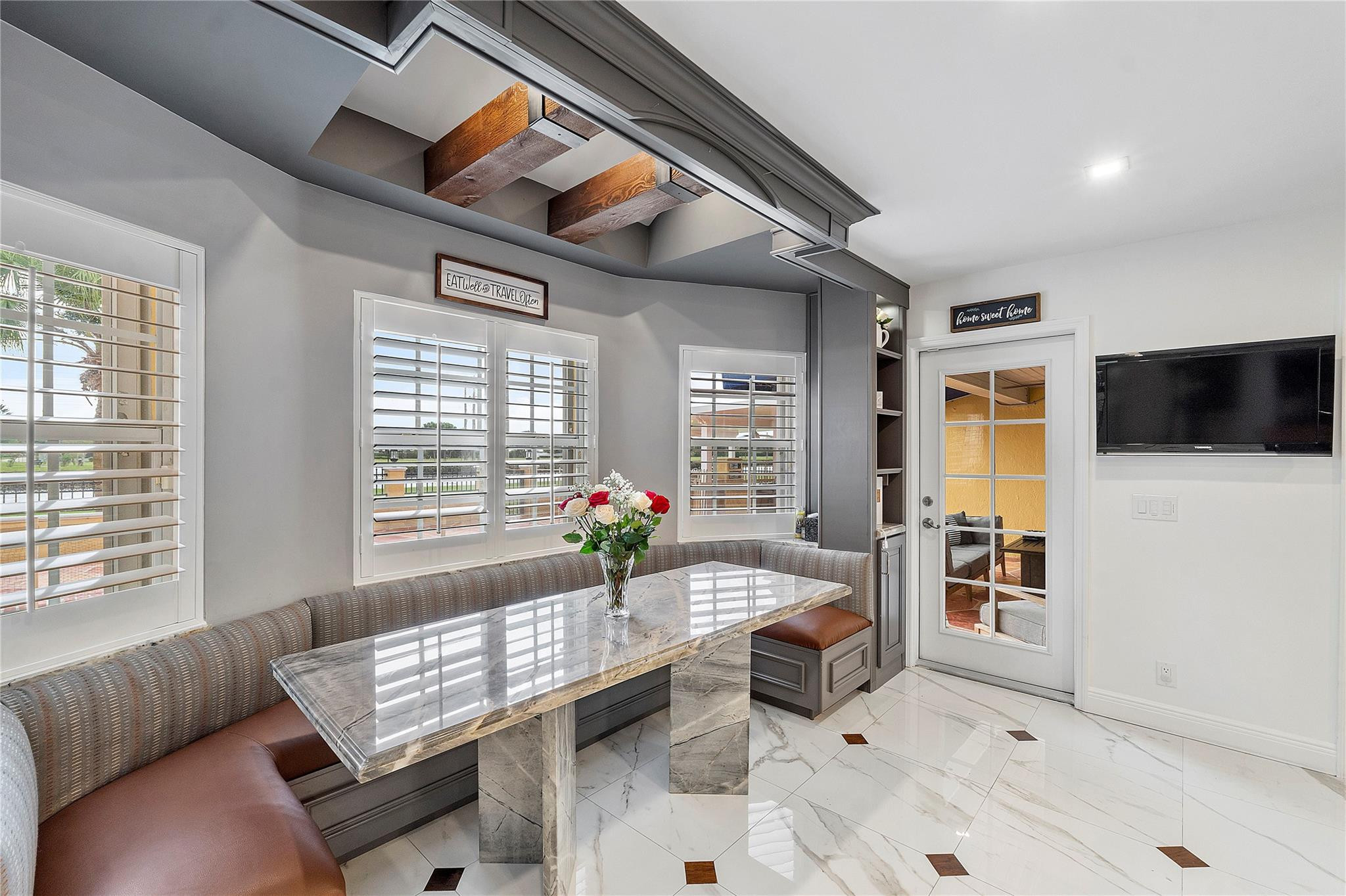 133 SW 121st Way