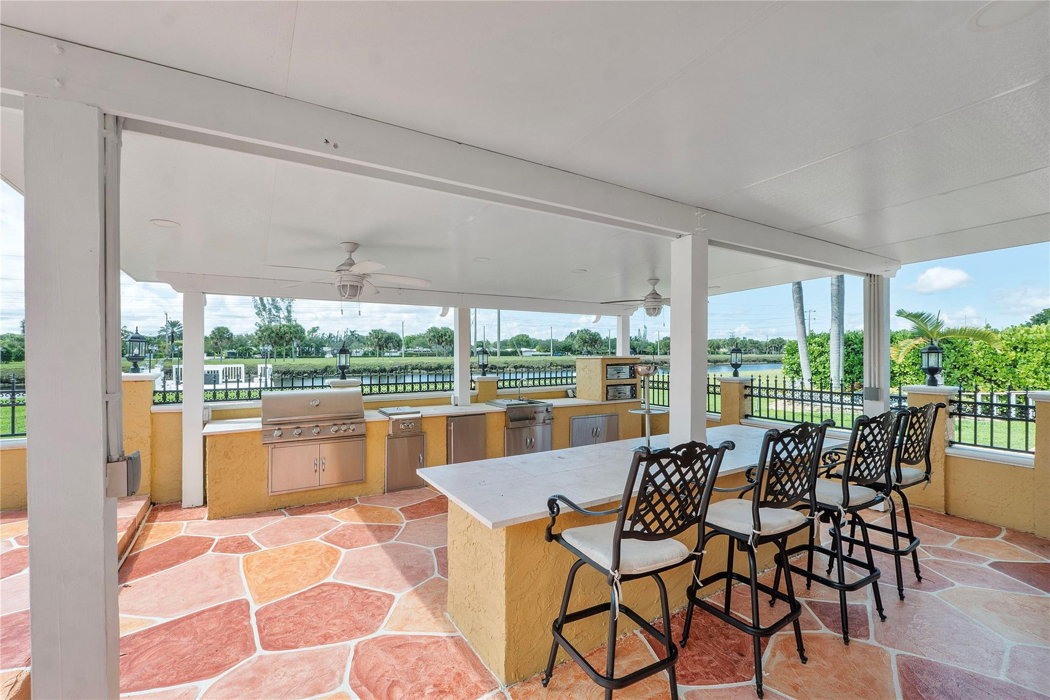 133 SW 121st Way