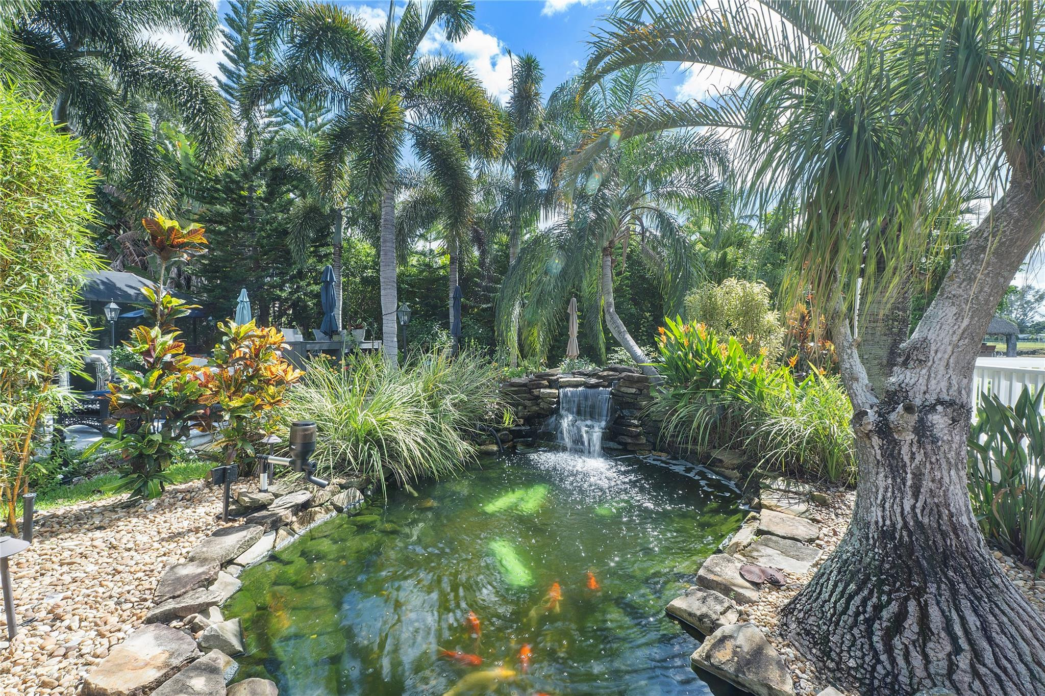 133 SW 121st Way