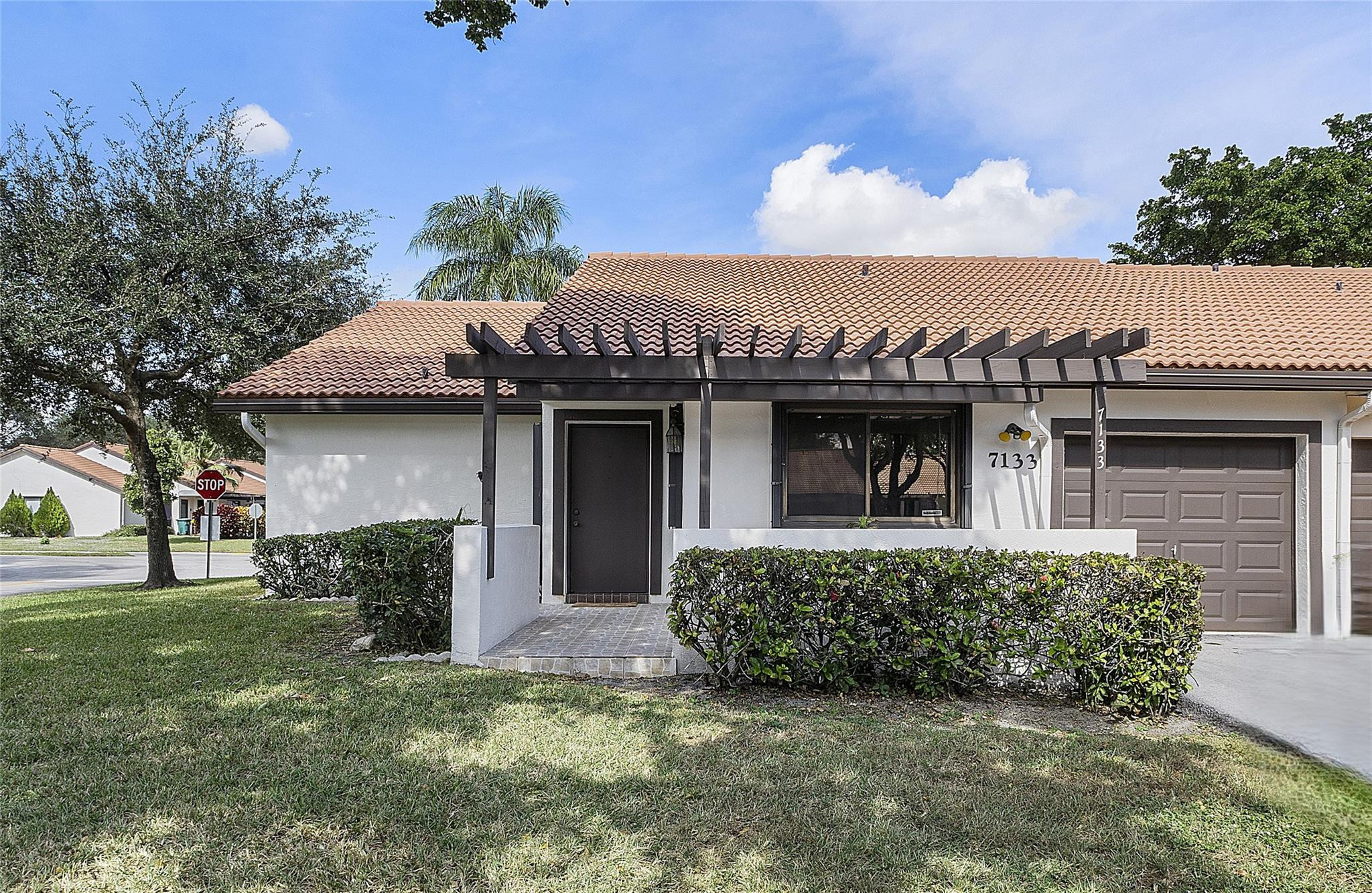 7133 Wisteria Way