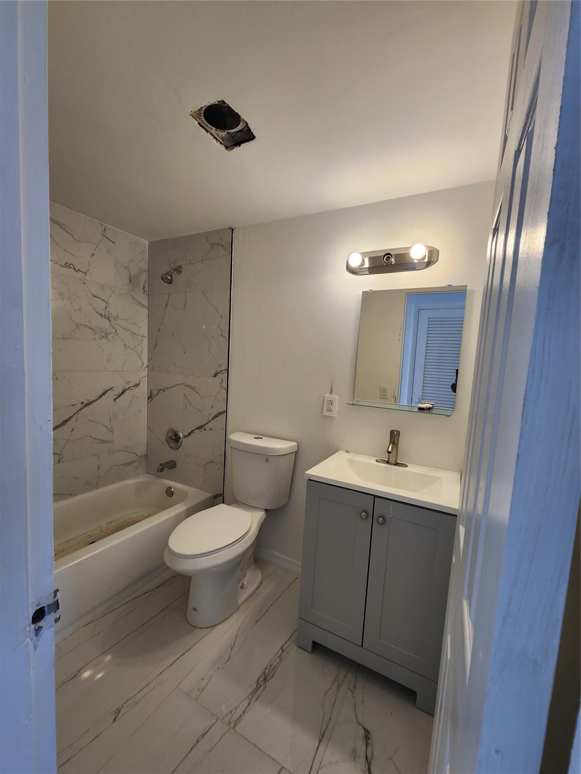 55 NW 204th Street B5
