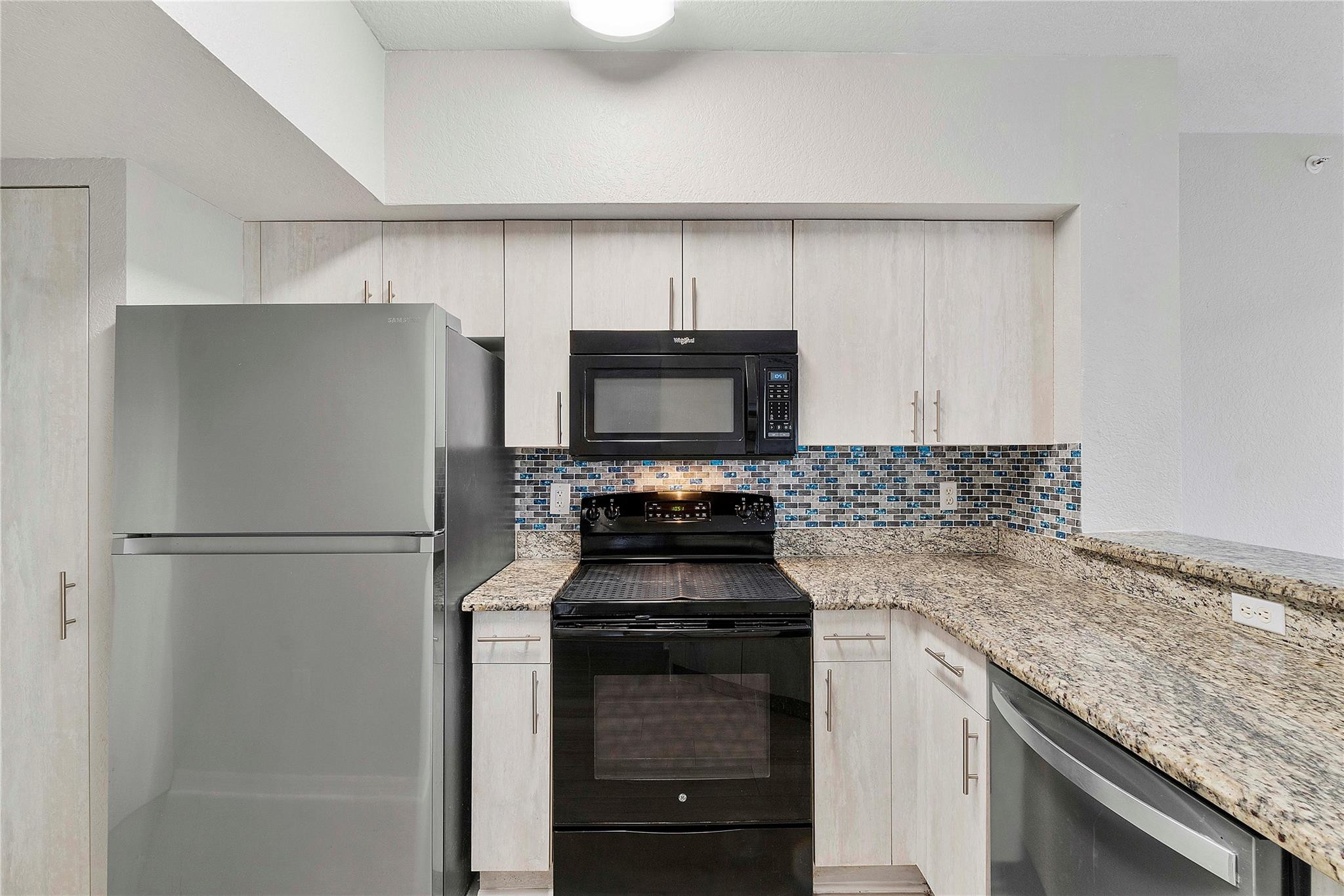 6528 W Sample Road 6528