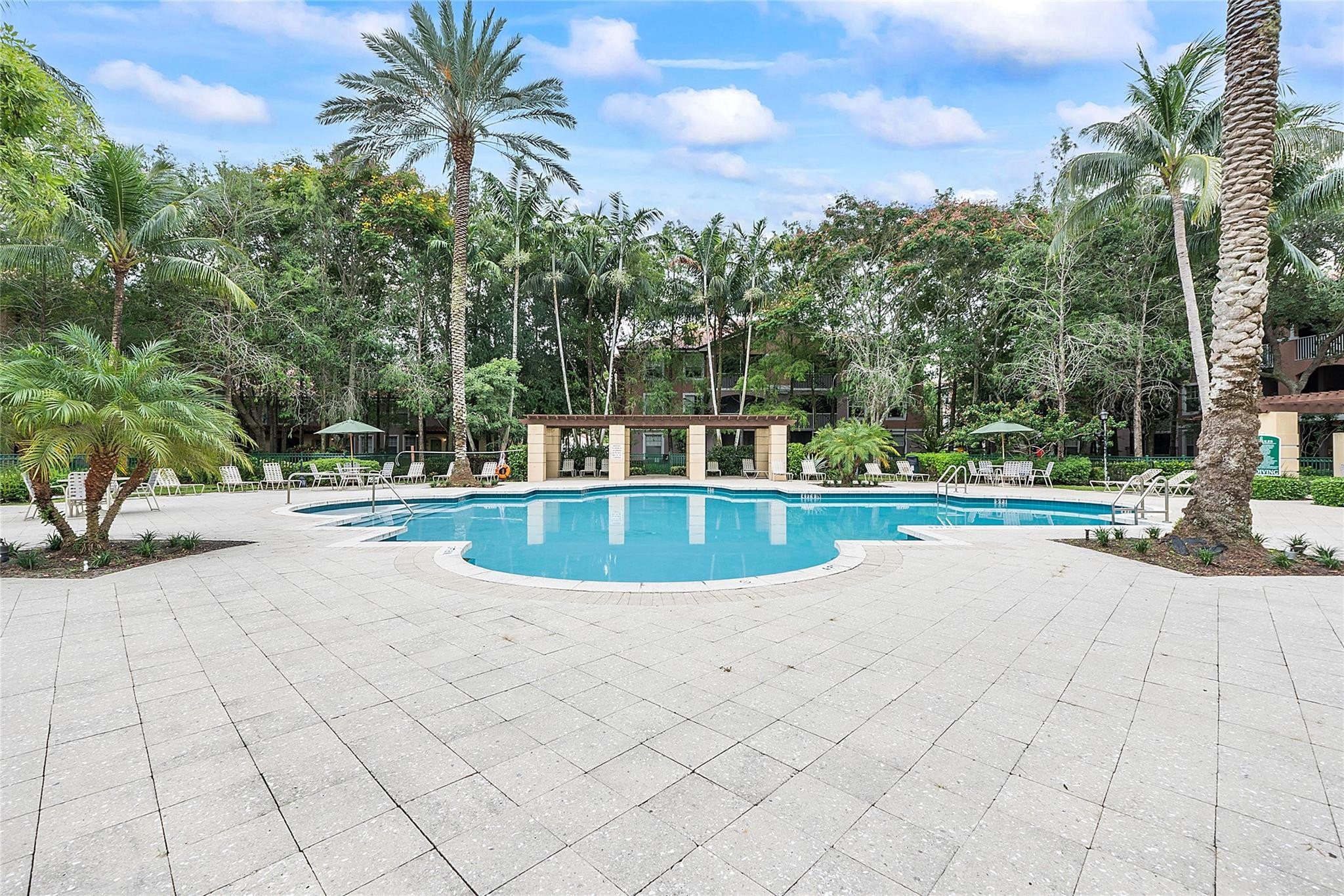 6528 W Sample Road 6528