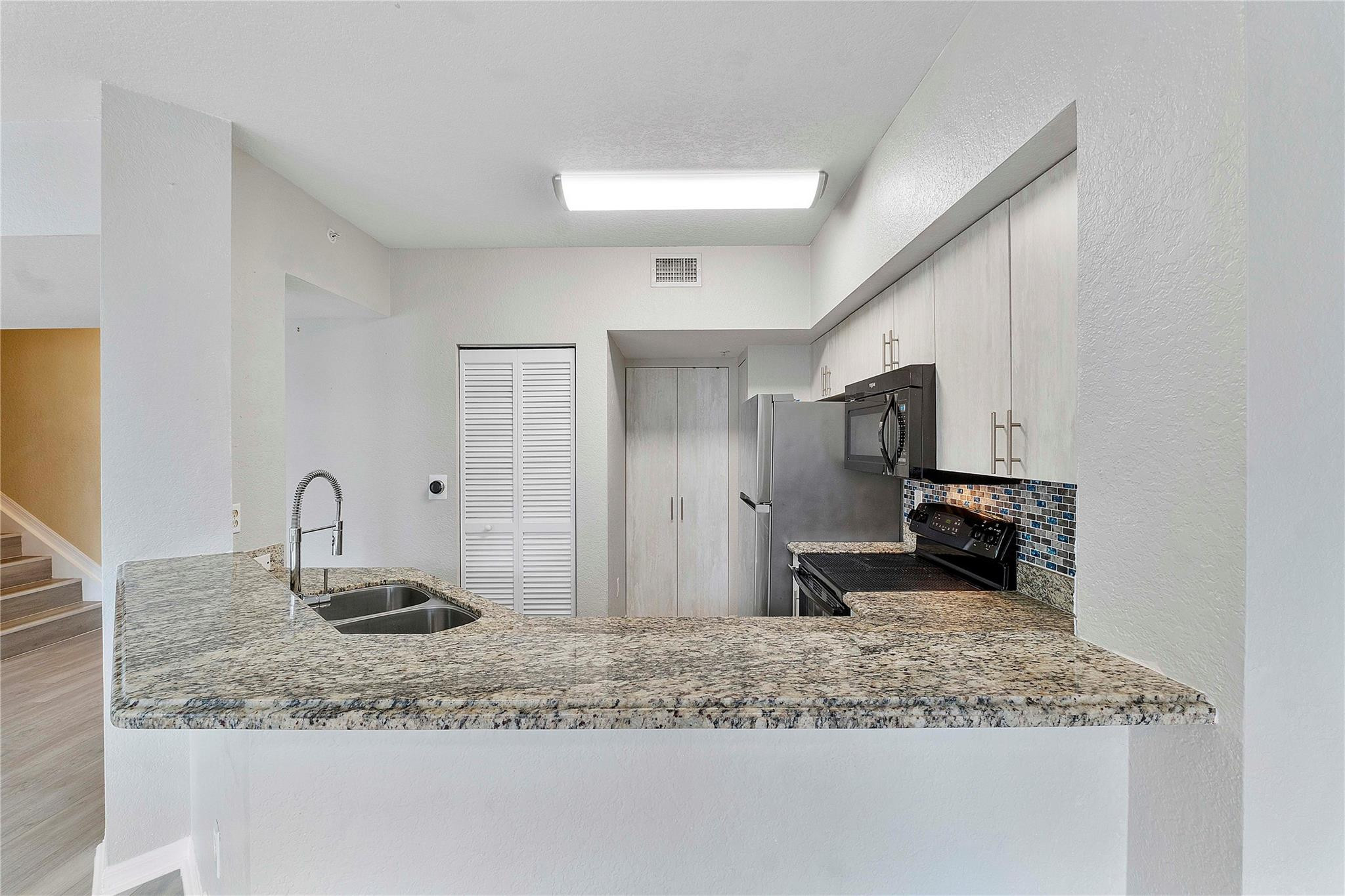 6528 W Sample Road 6528