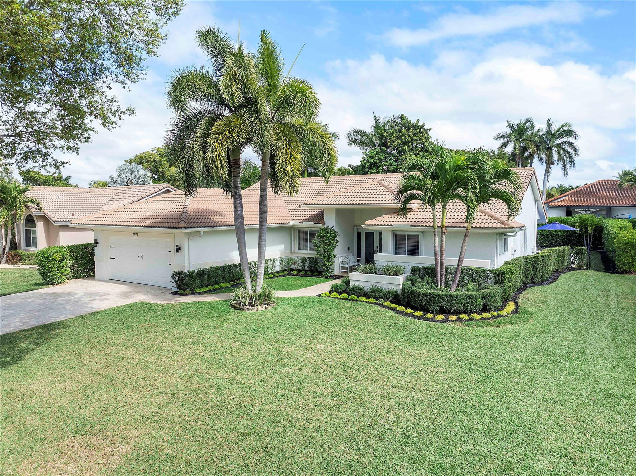 4971 NW 104th Way