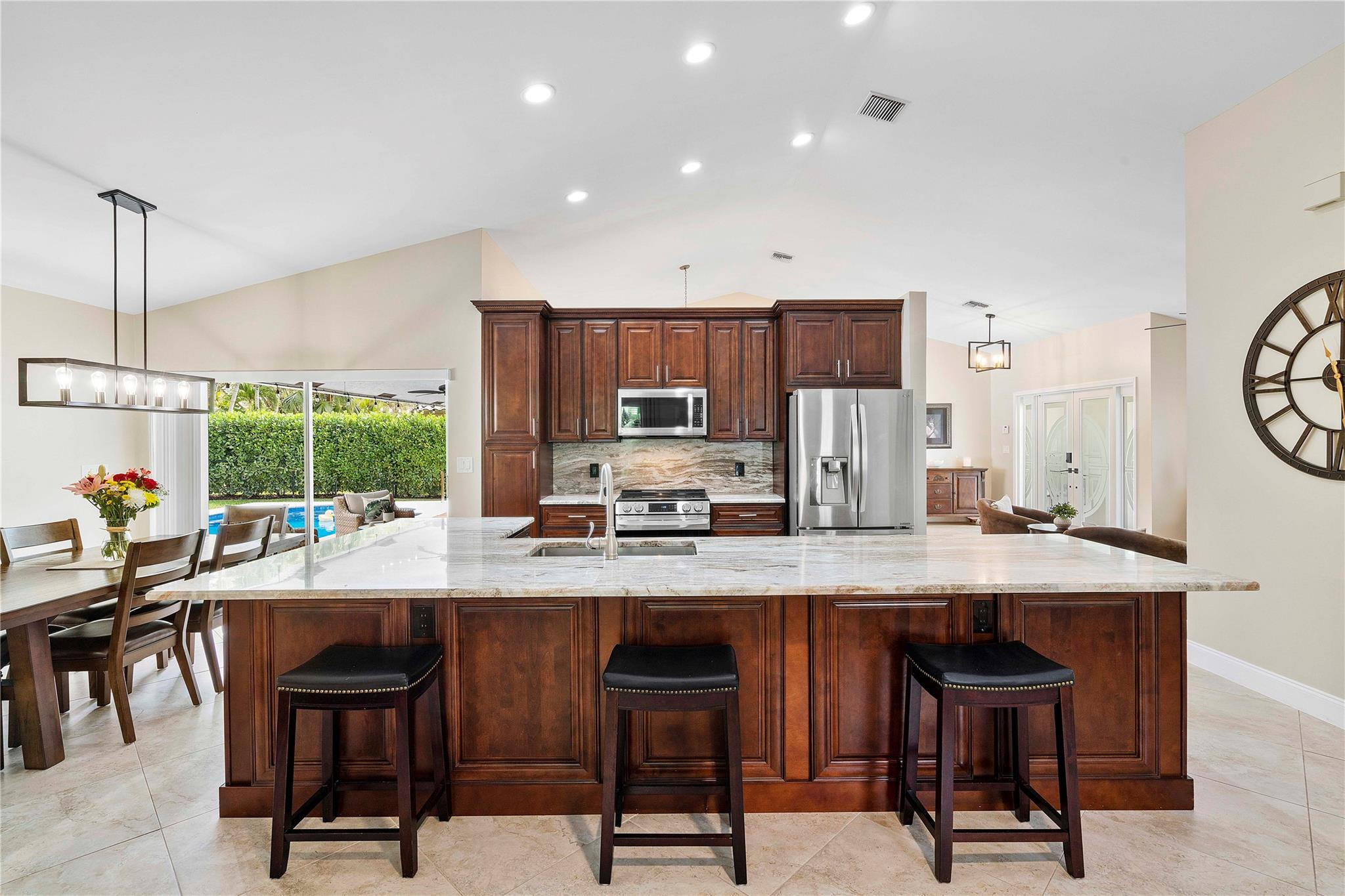 4971 NW 104th Way
