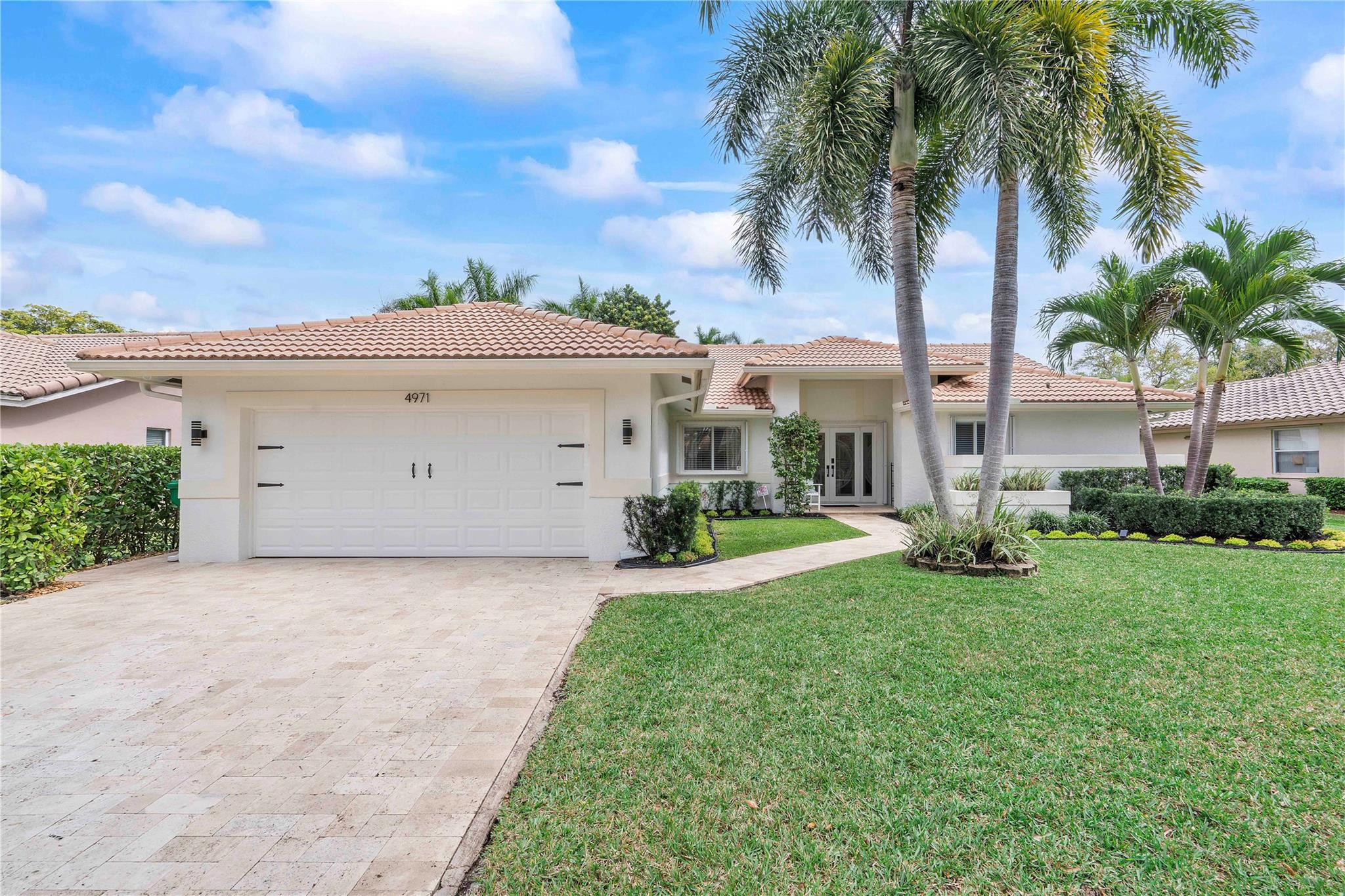 4971 NW 104th Way