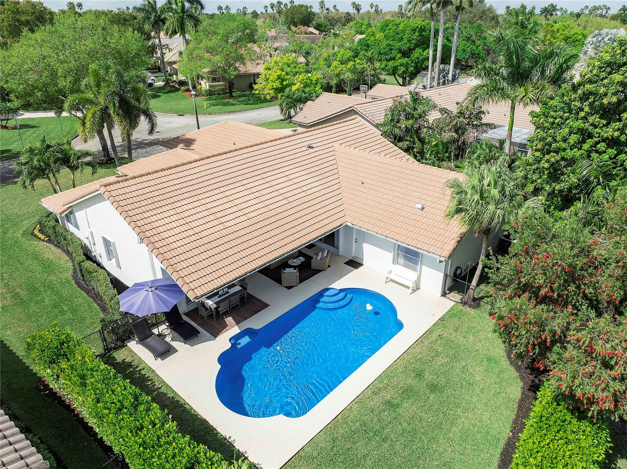 4971 NW 104th Way