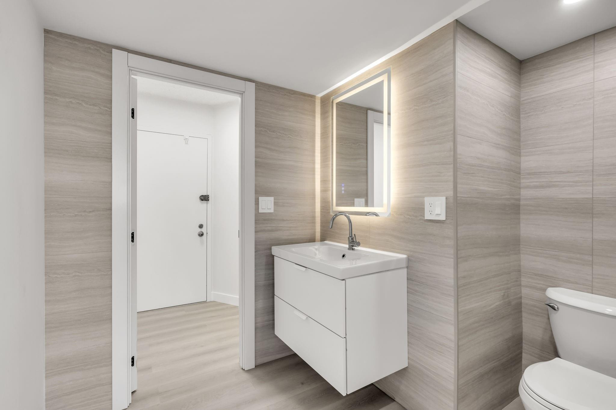 6911 Environ Boulevard 6G
