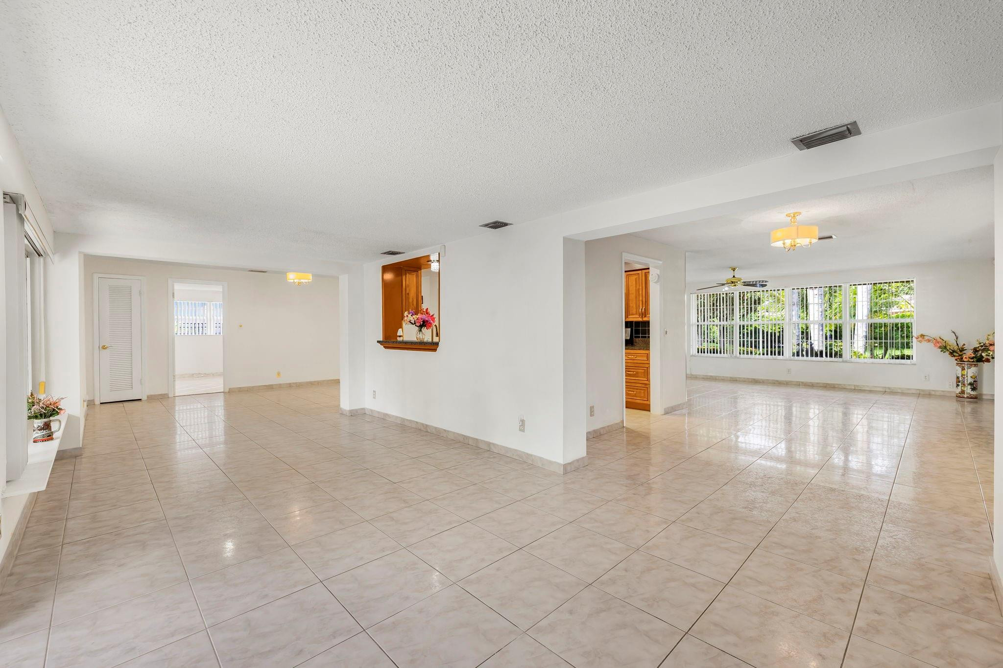3881 NW 100th Avenue
