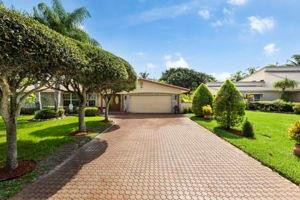 3881 NW 100th Avenue