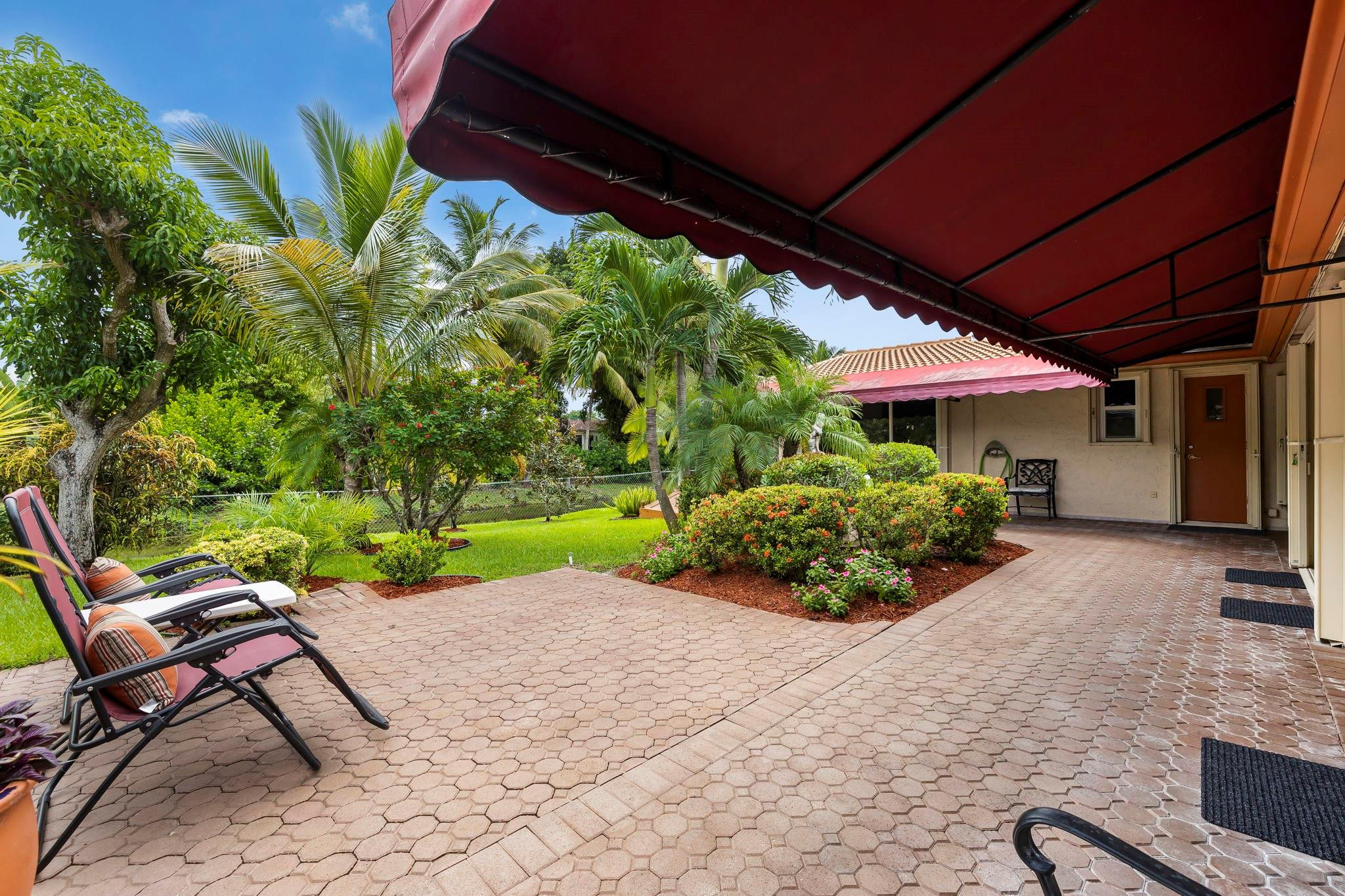3881 NW 100th Avenue