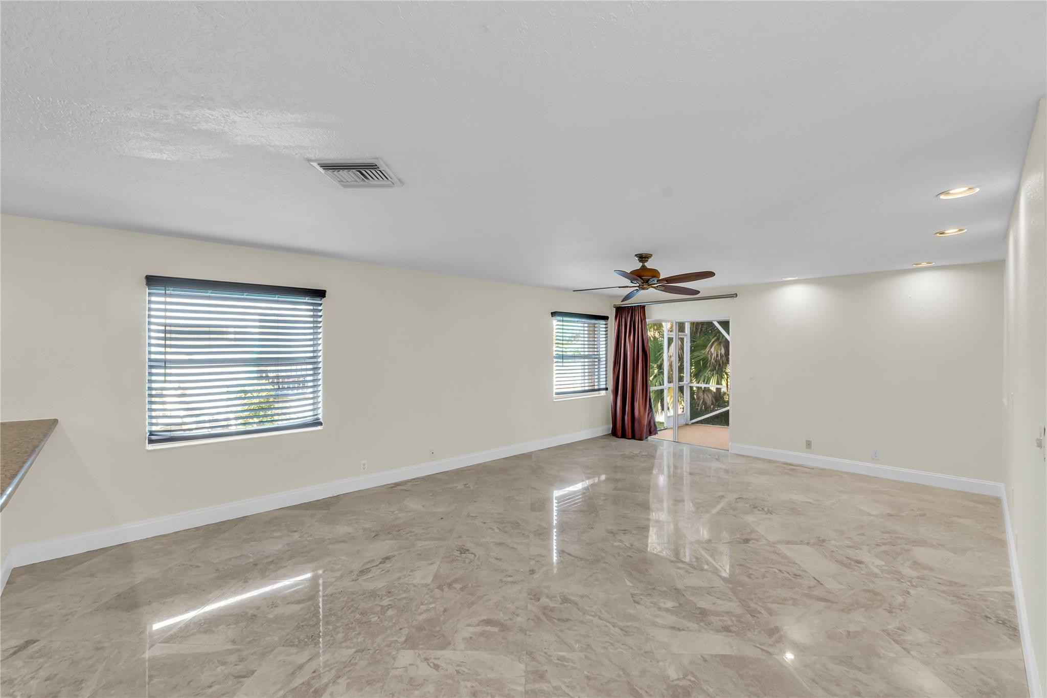 5911 NW 59th Avenue