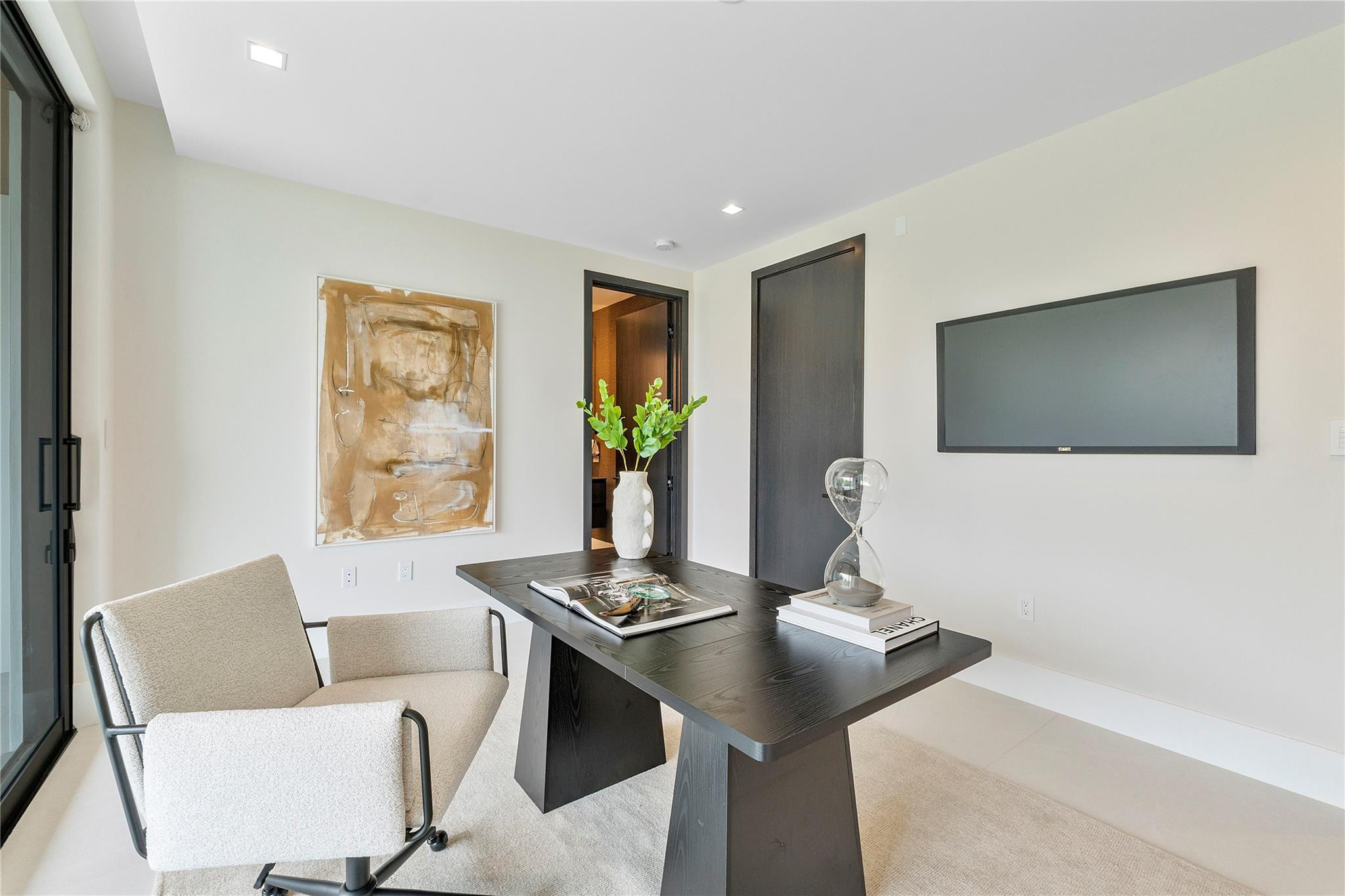 681 Golden Harbour Drive