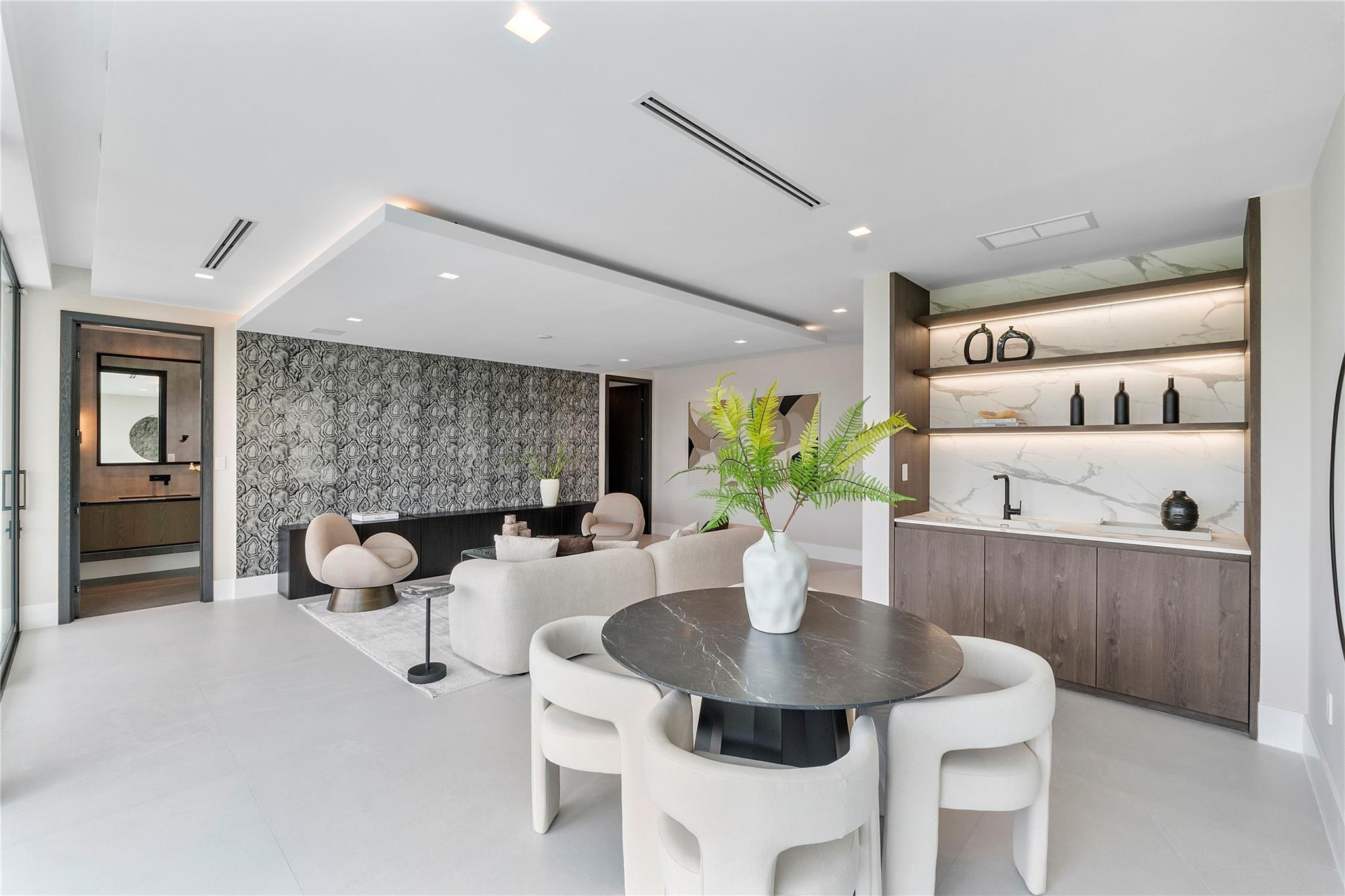 681 Golden Harbour Drive