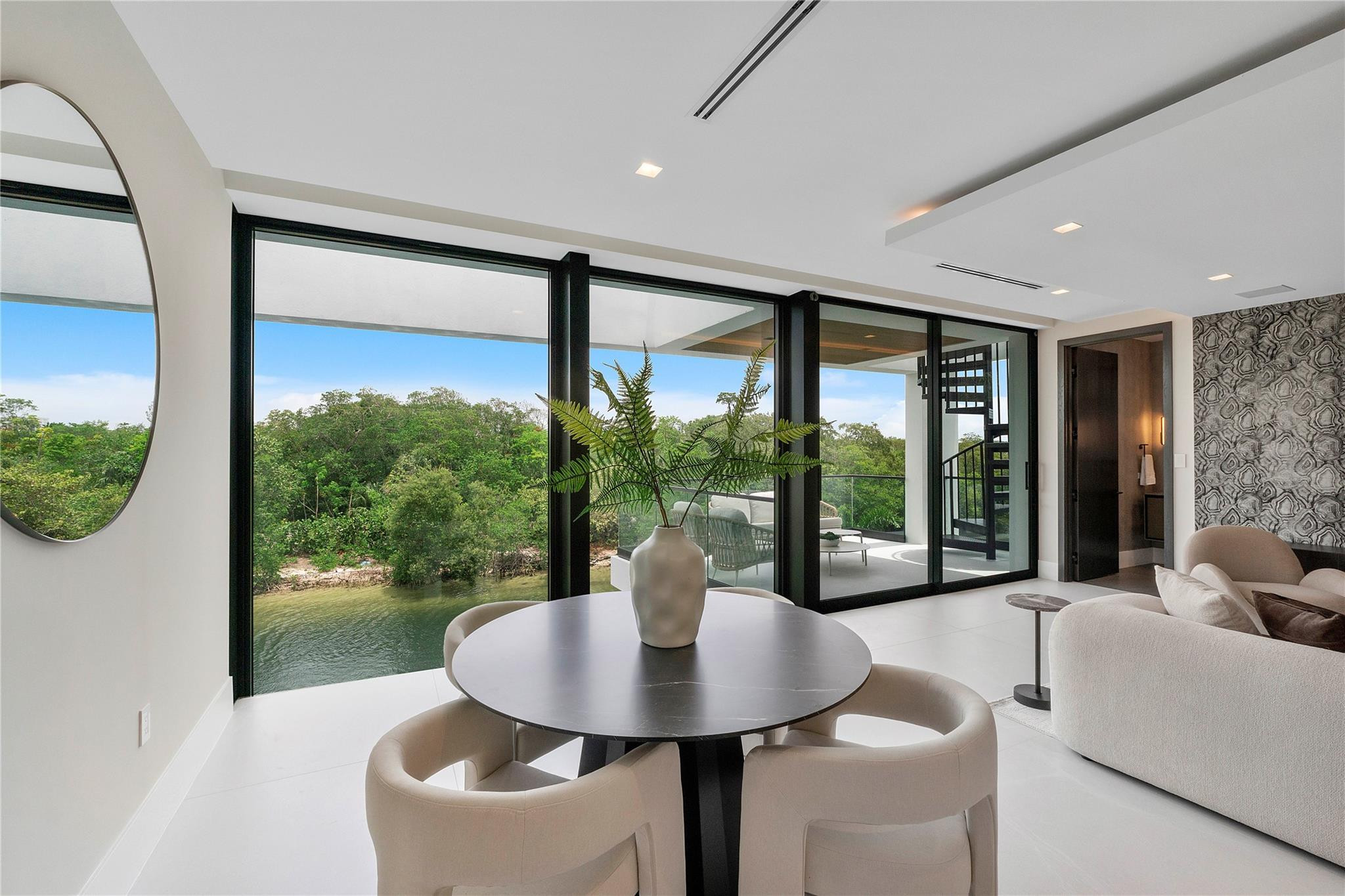 681 Golden Harbour Drive