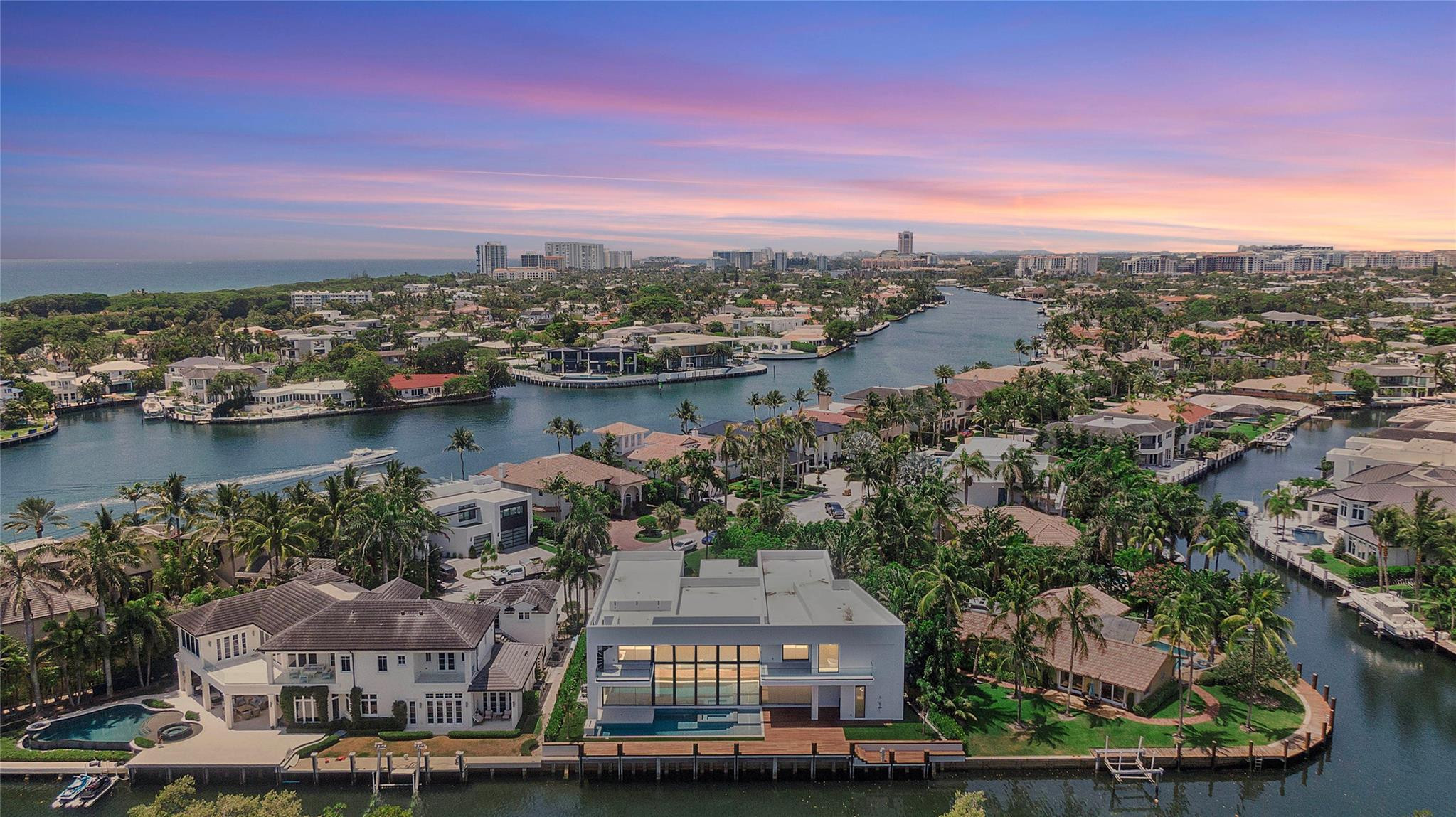 681 Golden Harbour Drive