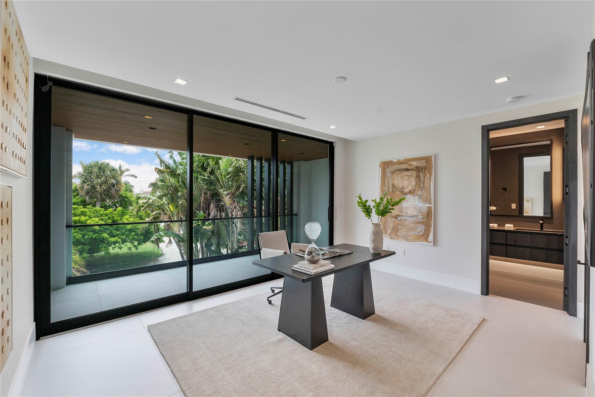 681 Golden Harbour Drive