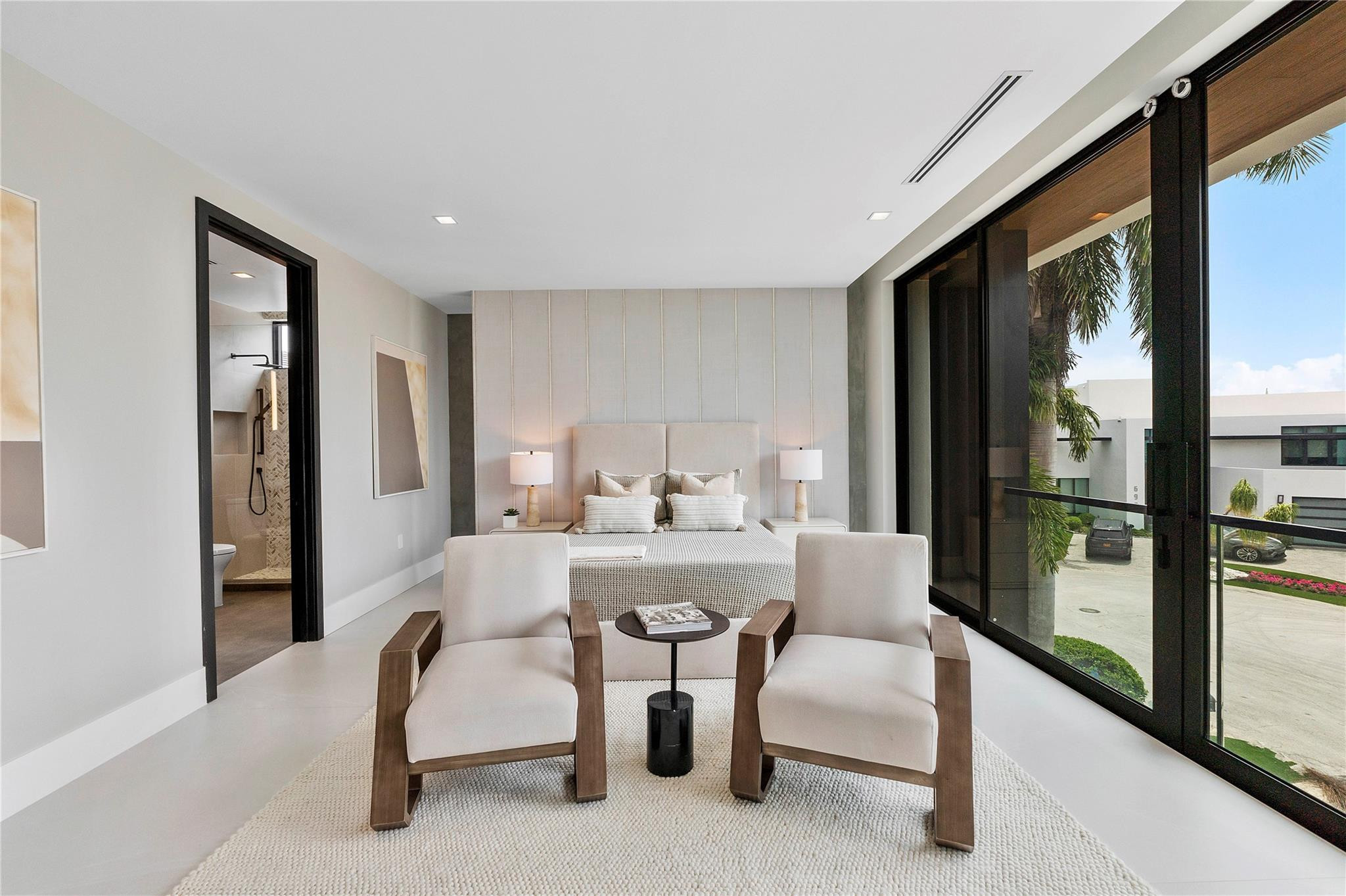 681 Golden Harbour Drive