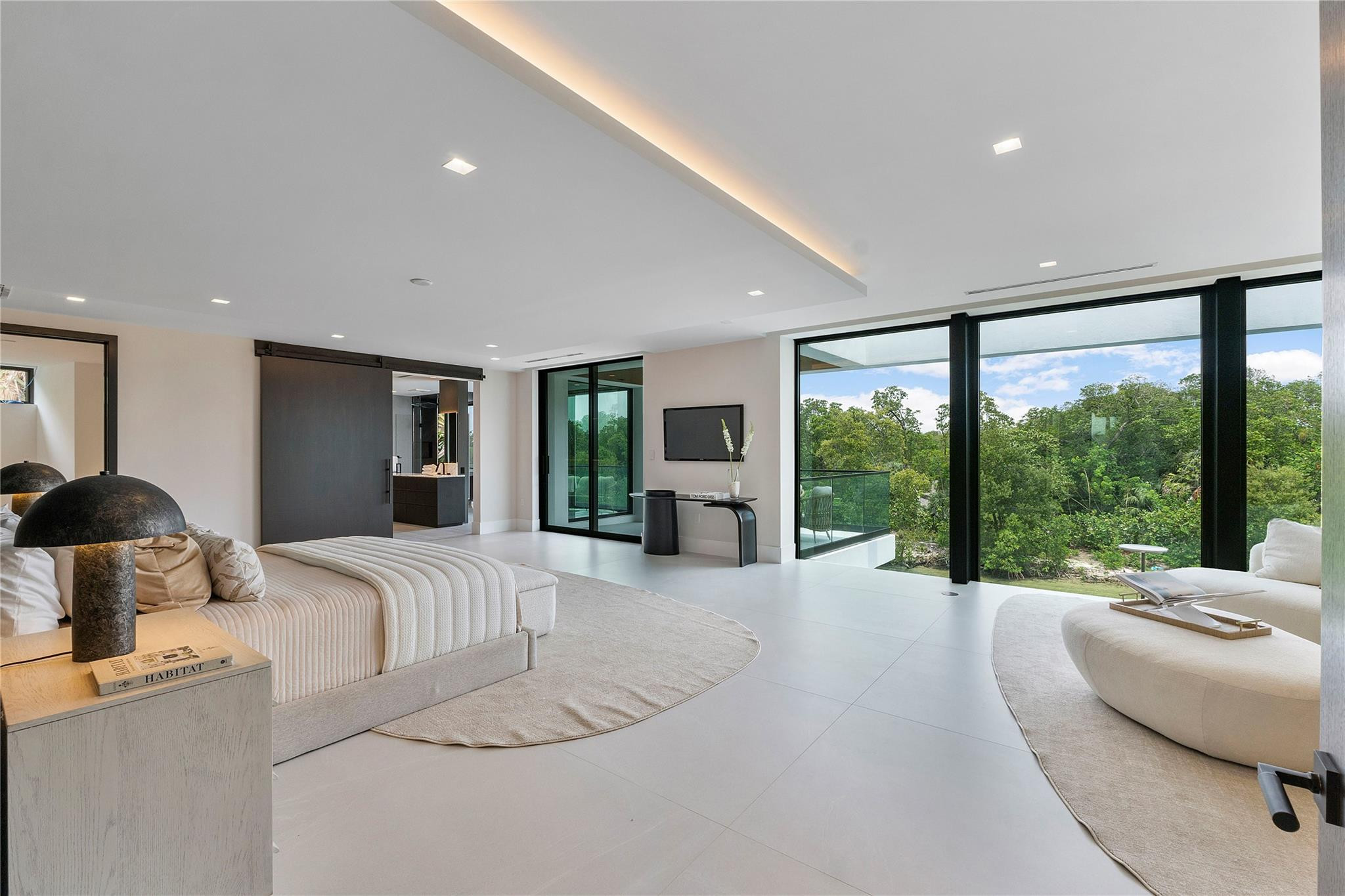 681 Golden Harbour Drive